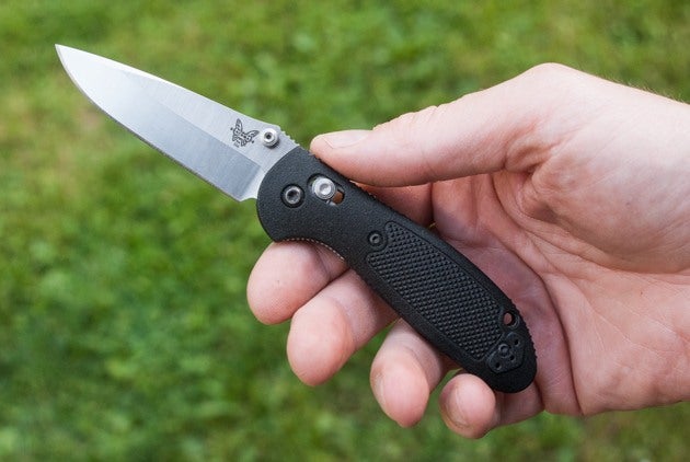 How to Use the Benchmade Knife Safely, Effectively