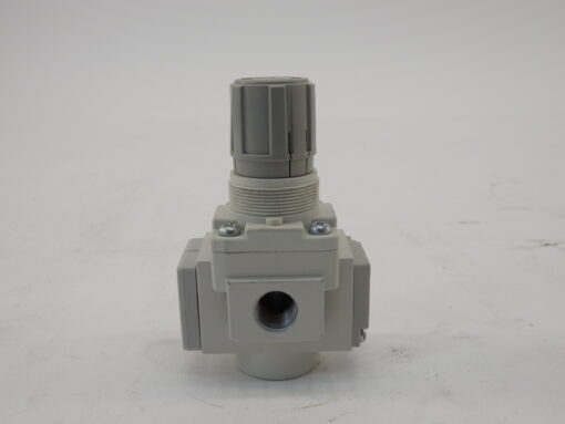 SMC AR20 N02E Z B Pneumatic Regulator 125 PSI GPM Surplus