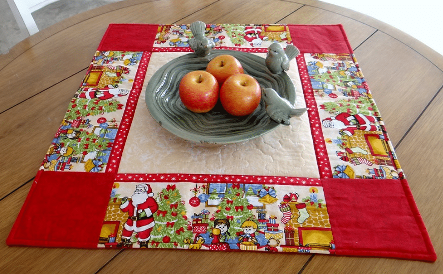 Centro de Mesa Papai Noel: Um Toque de Patchwork Para o Natal