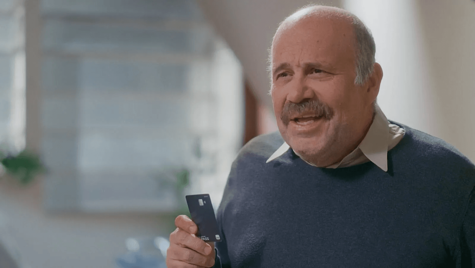LATAM Pass aposta em sitcom vertical para aproximar universo das milhas do cotidiano