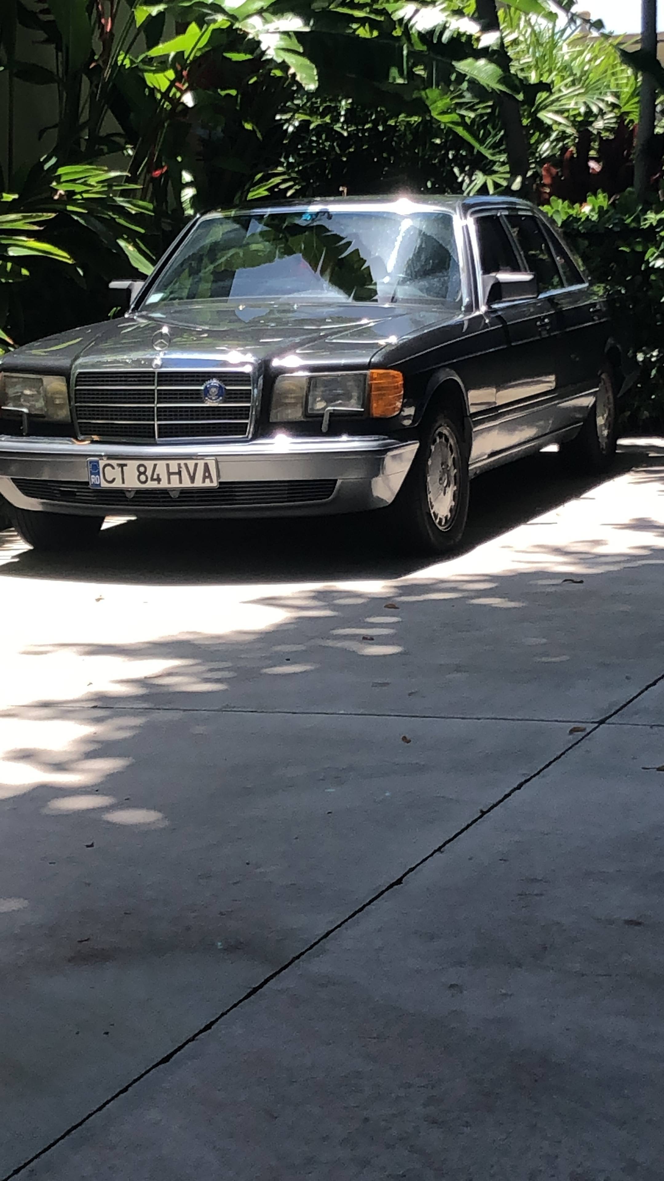 1989 Mercedes-Benz 420 33