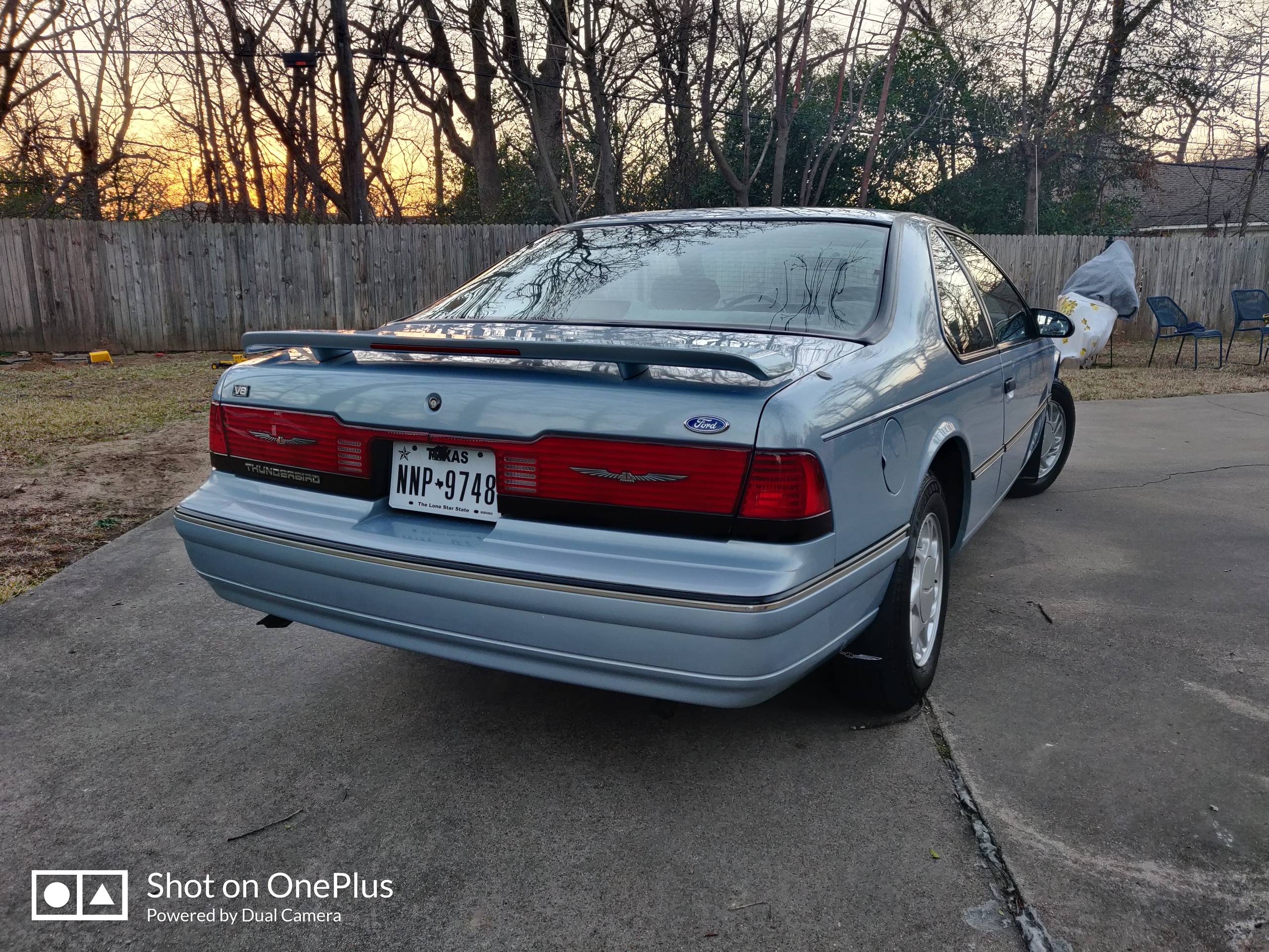 1991 Ford Thunderbird 1