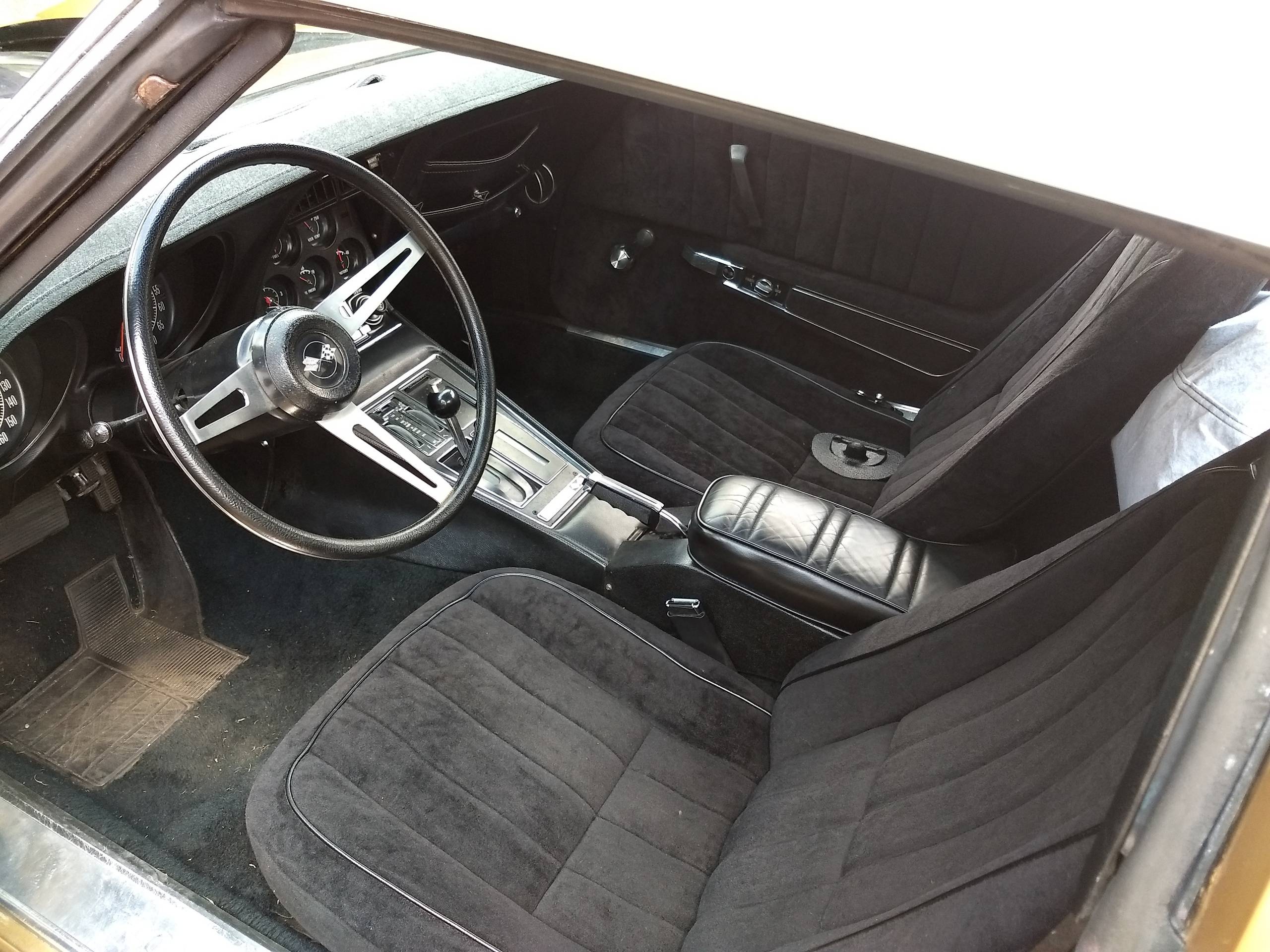 1972 Chevrolet Corvette 13