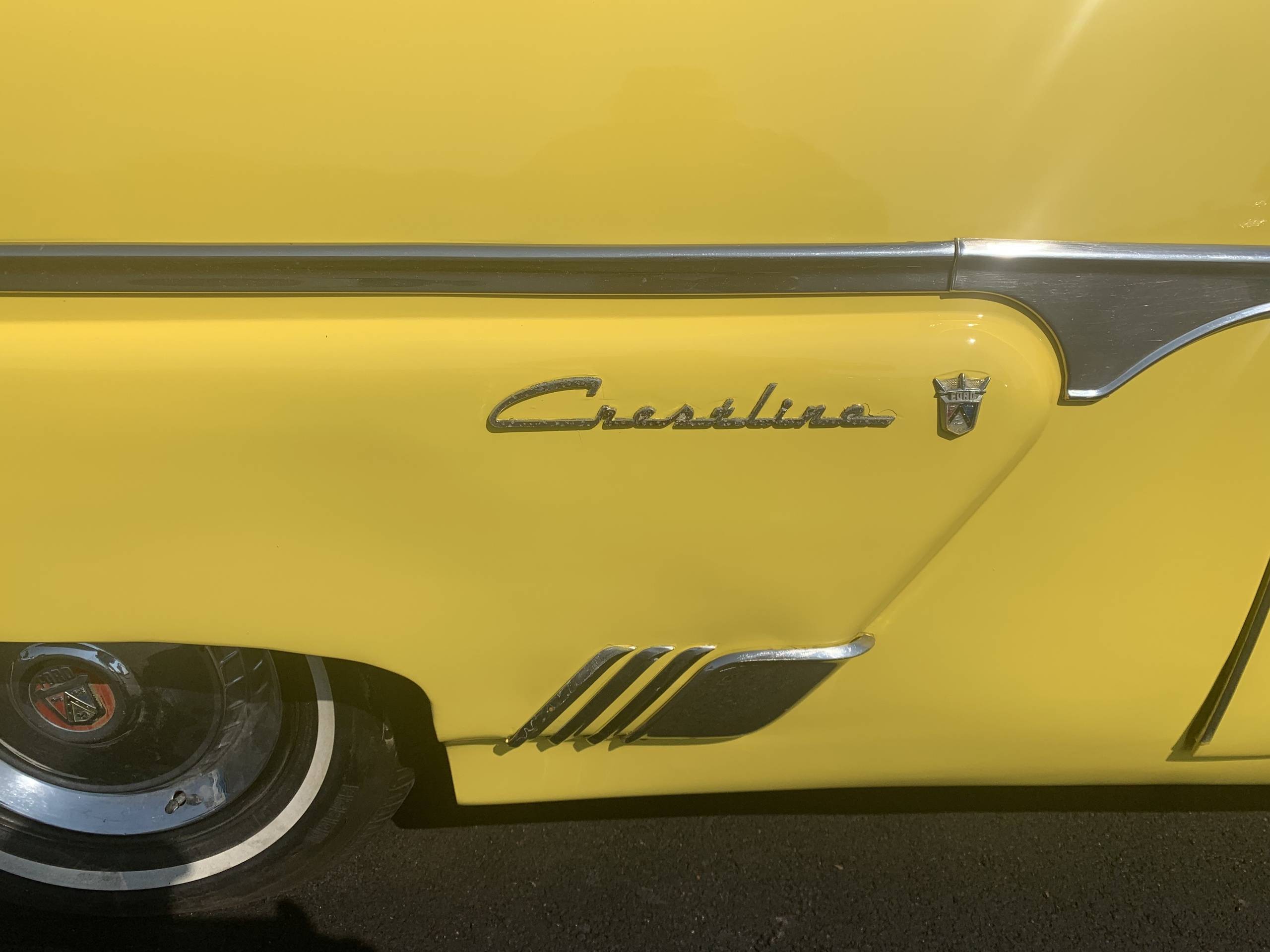1954 Ford Sunliner 10