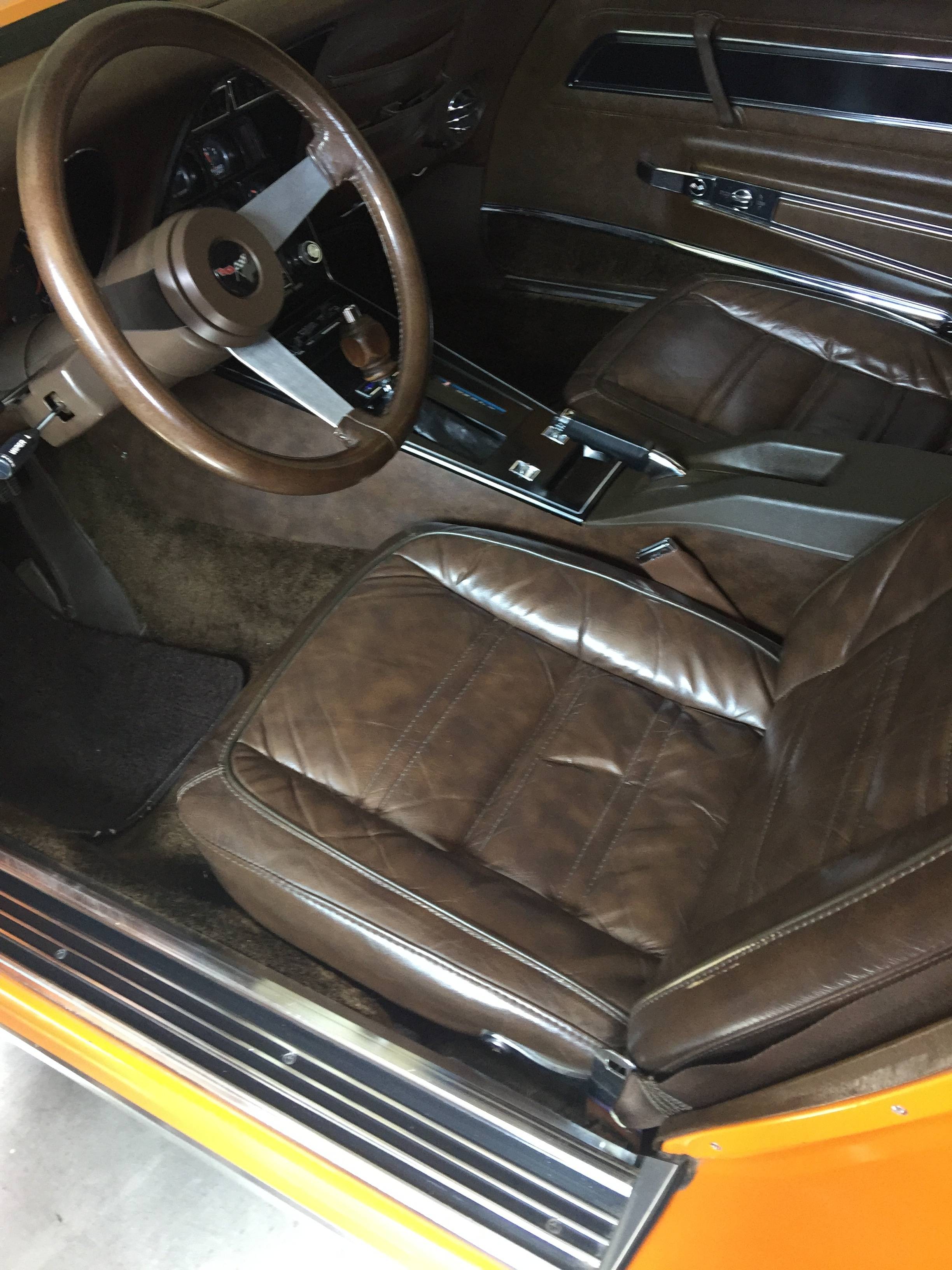 1977 Chevrolet Corvette 20