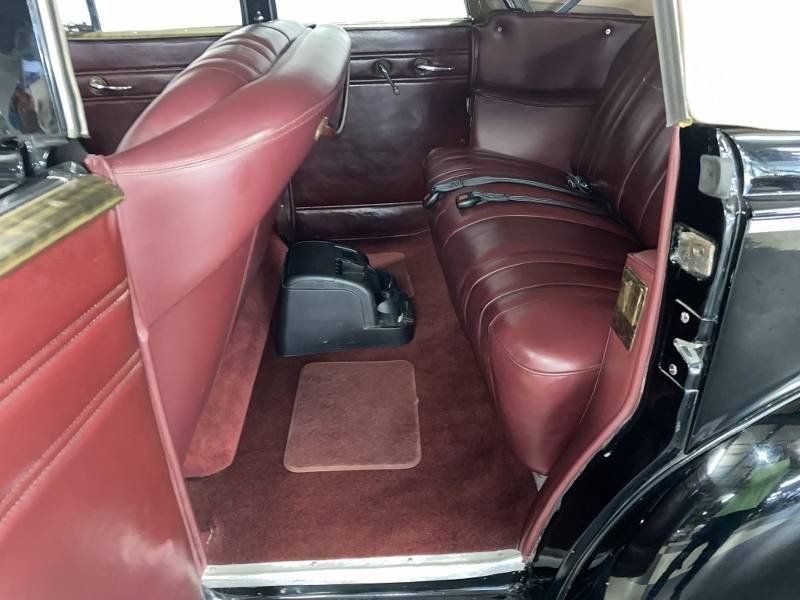 1940 Packard Model 1801 34