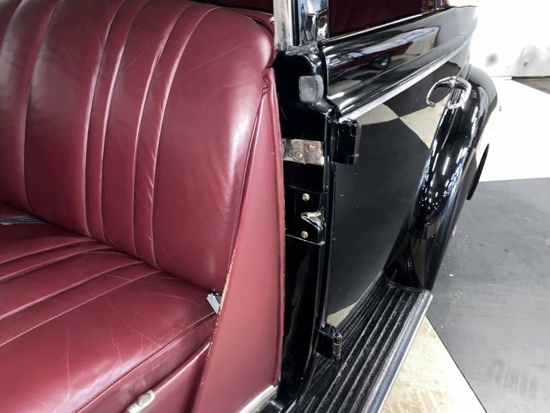 1940 Packard Model 1801 46