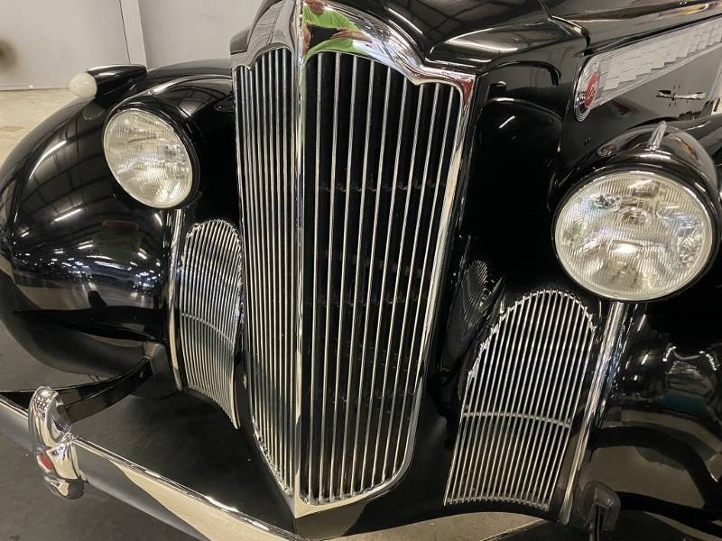 1940 Packard Model 1801 54