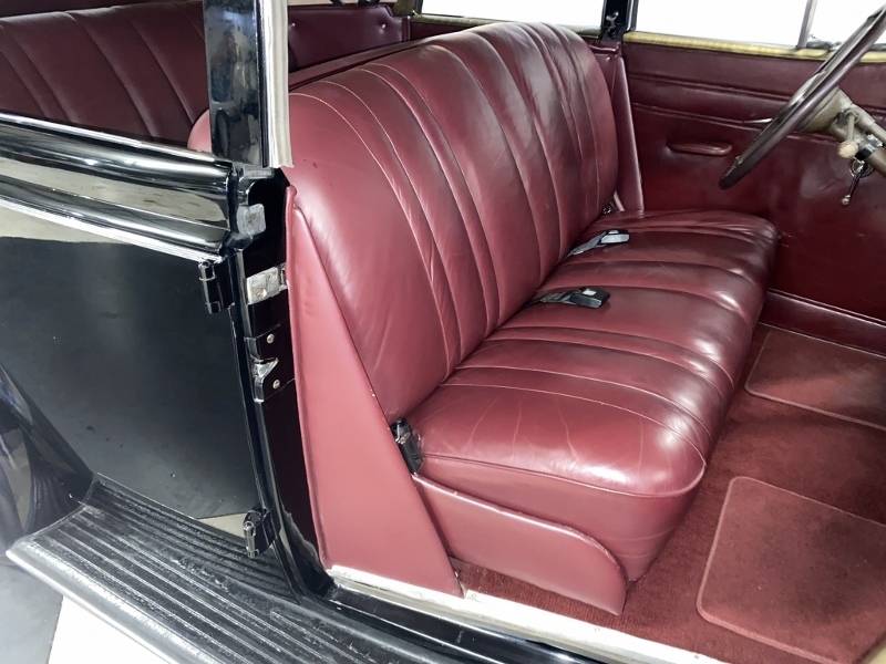 1940 Packard Model 1801 85