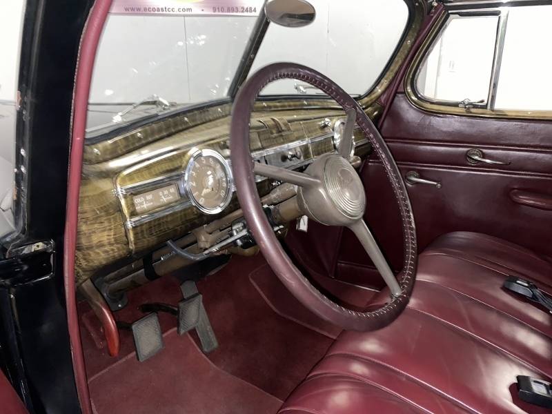 1940 Packard Model 1801 87