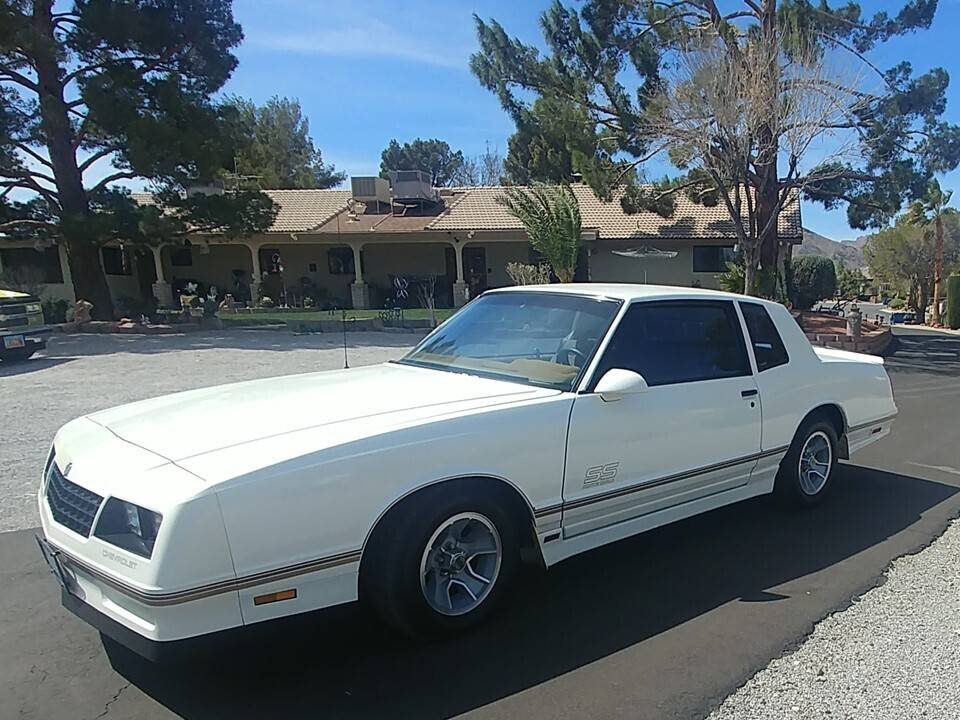 1987 Chevrolet Monte Carlo 4