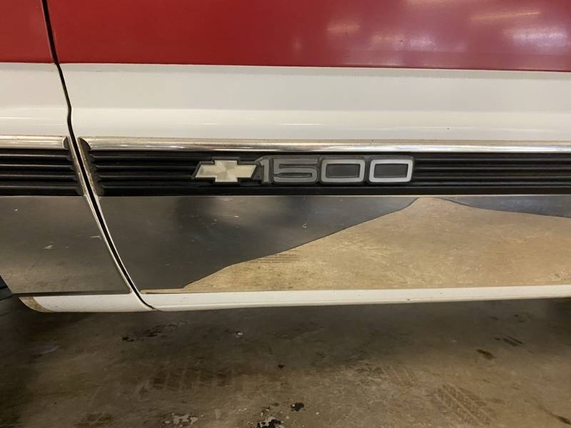 1989 Chevrolet Silverado 11