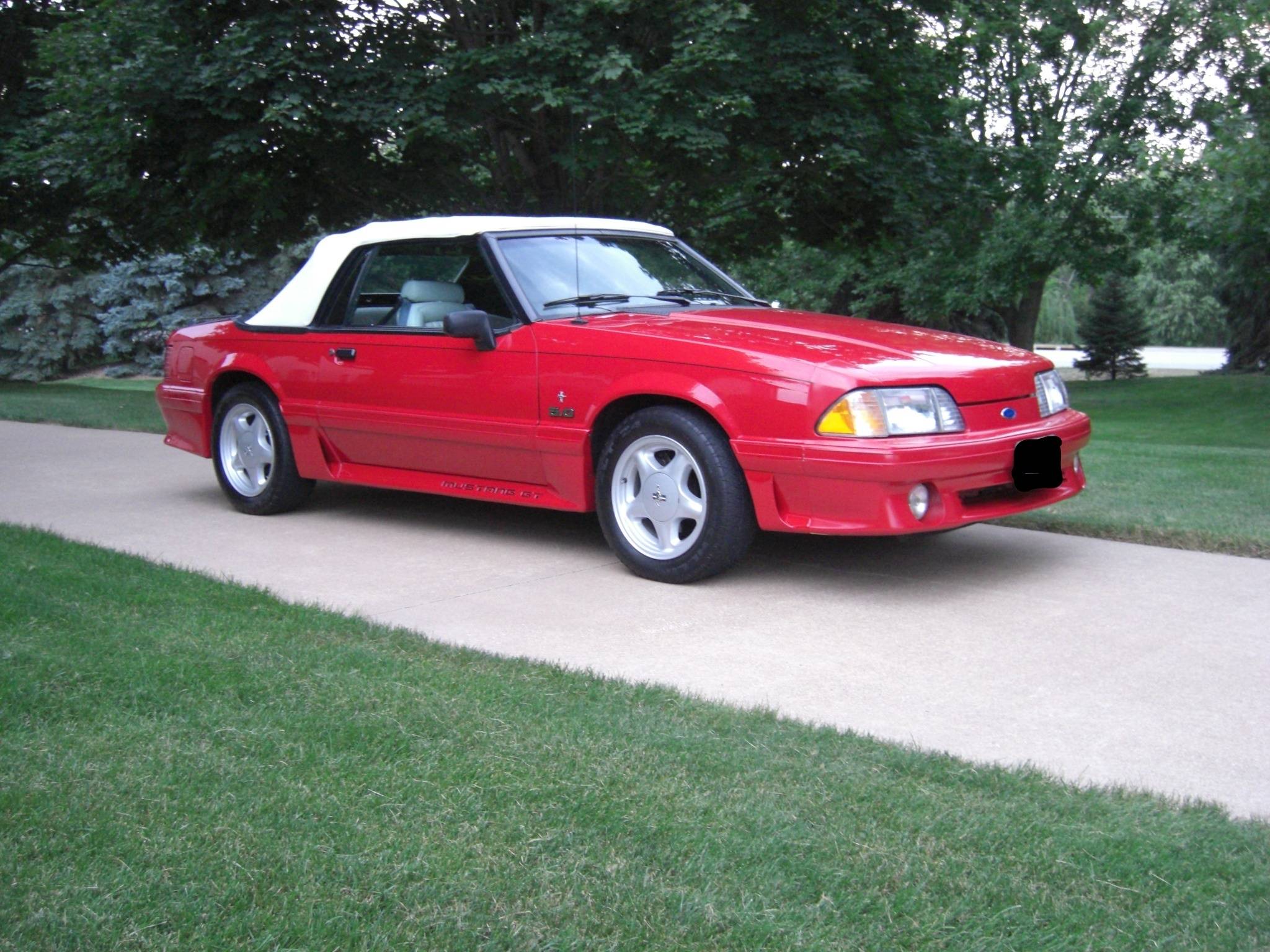 1993 Ford Mustang 1