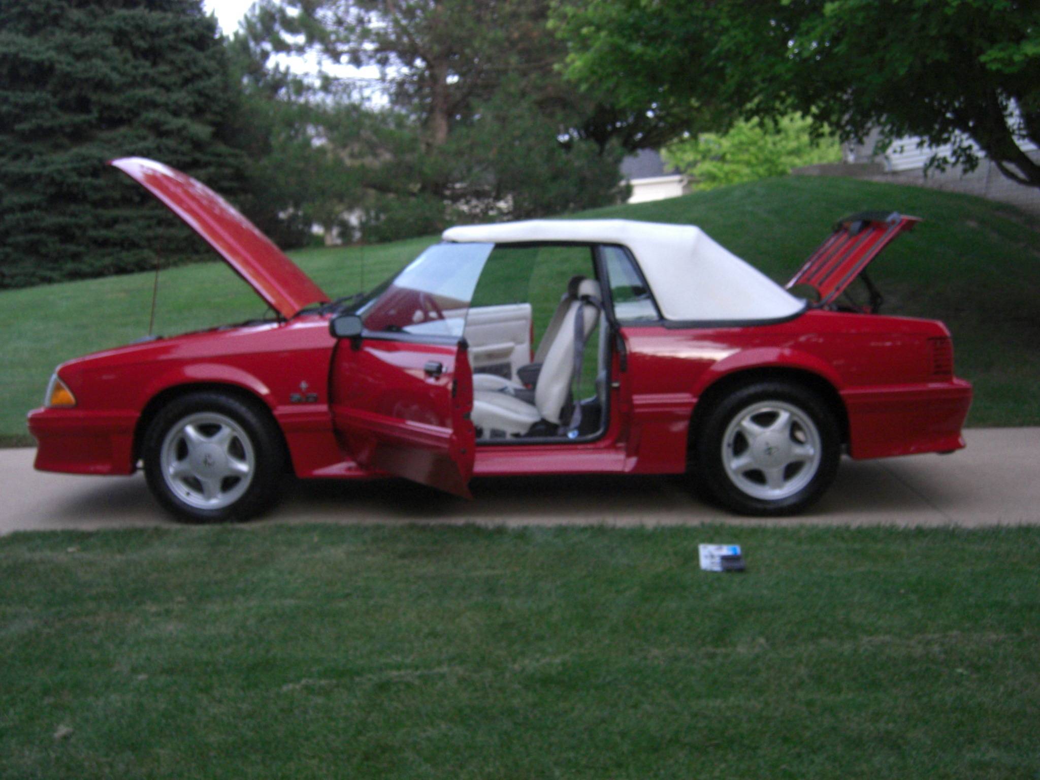 1993 Ford Mustang 10