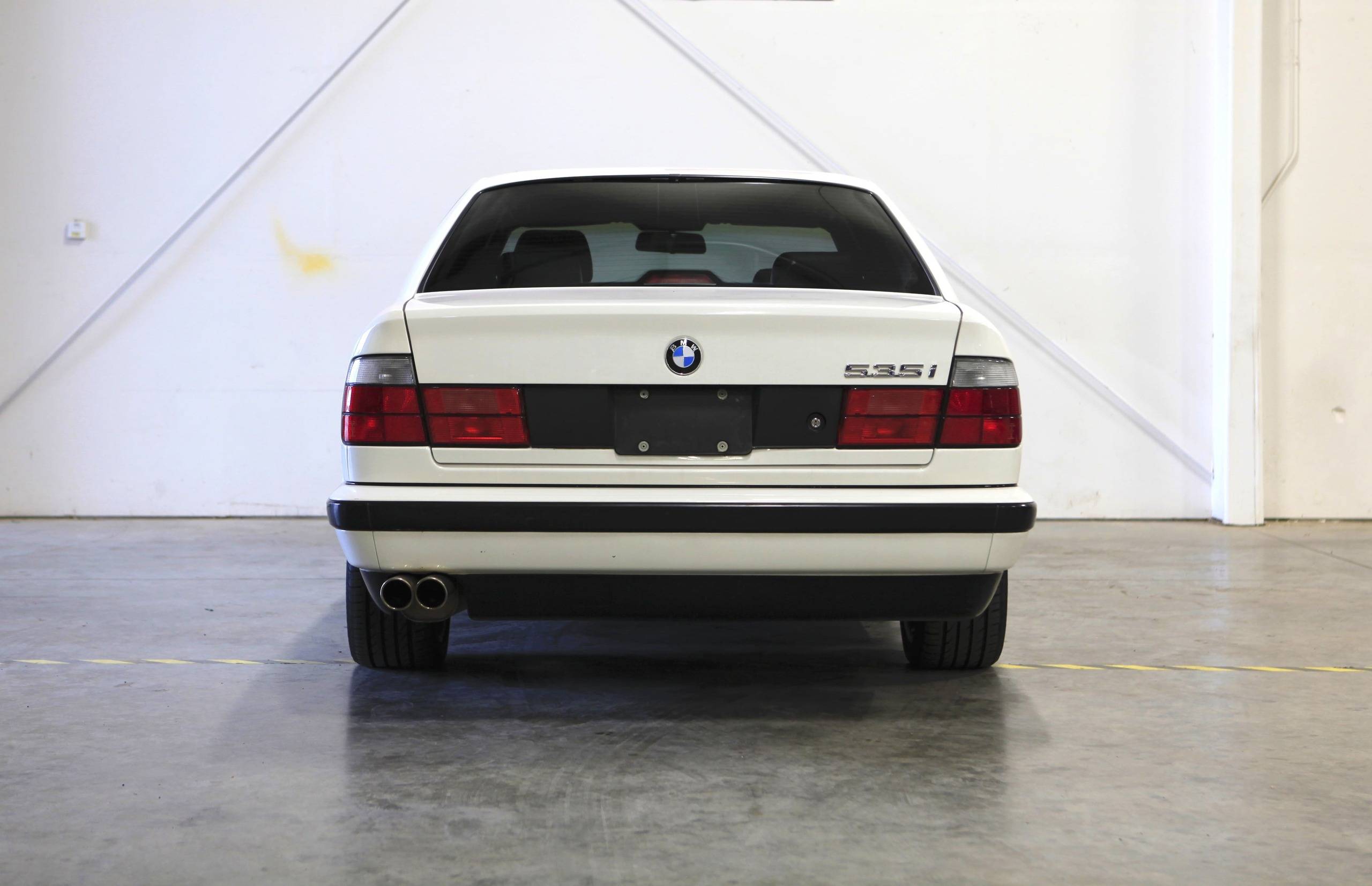 1993 BMW 535i 4