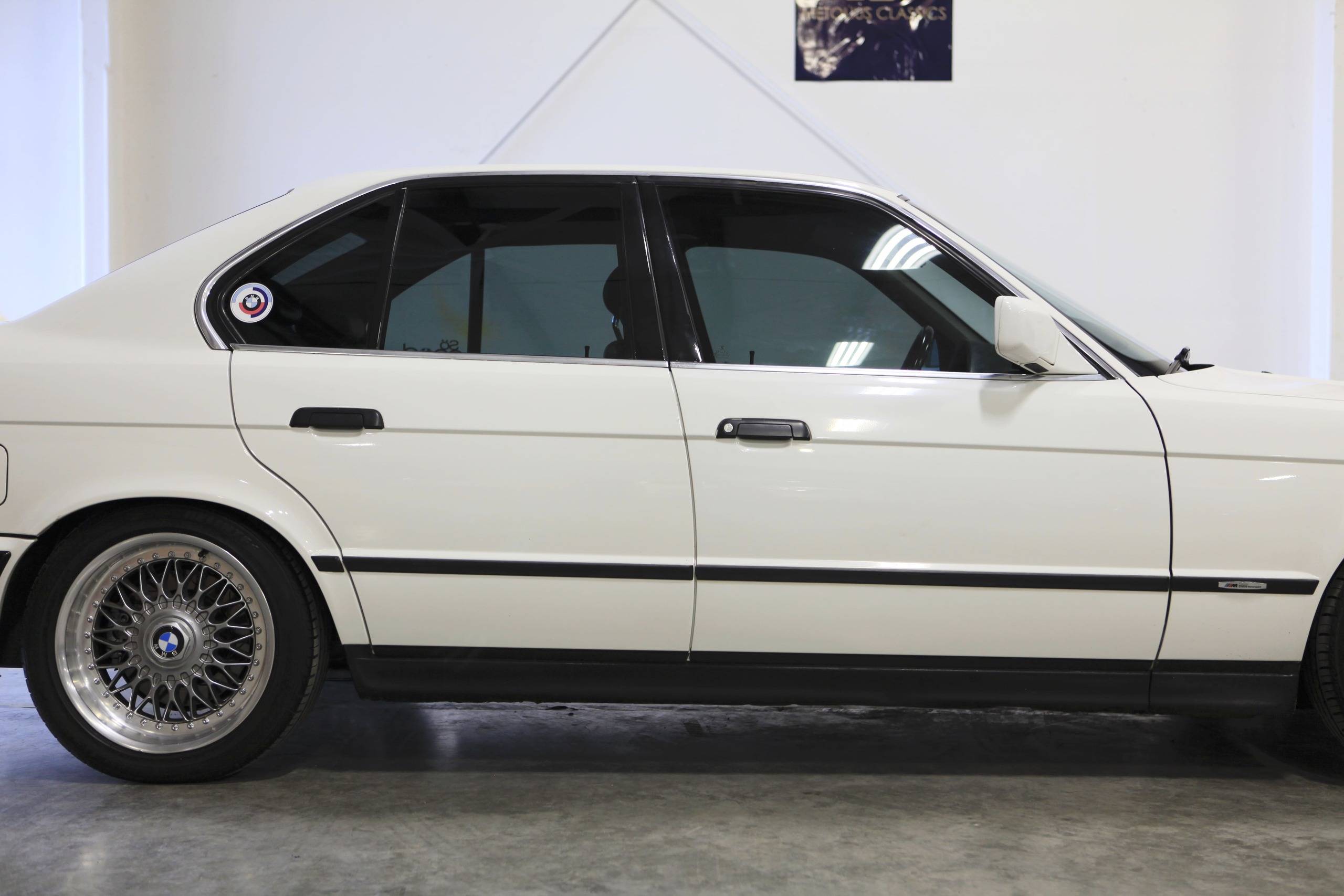 1993 BMW 535i 31
