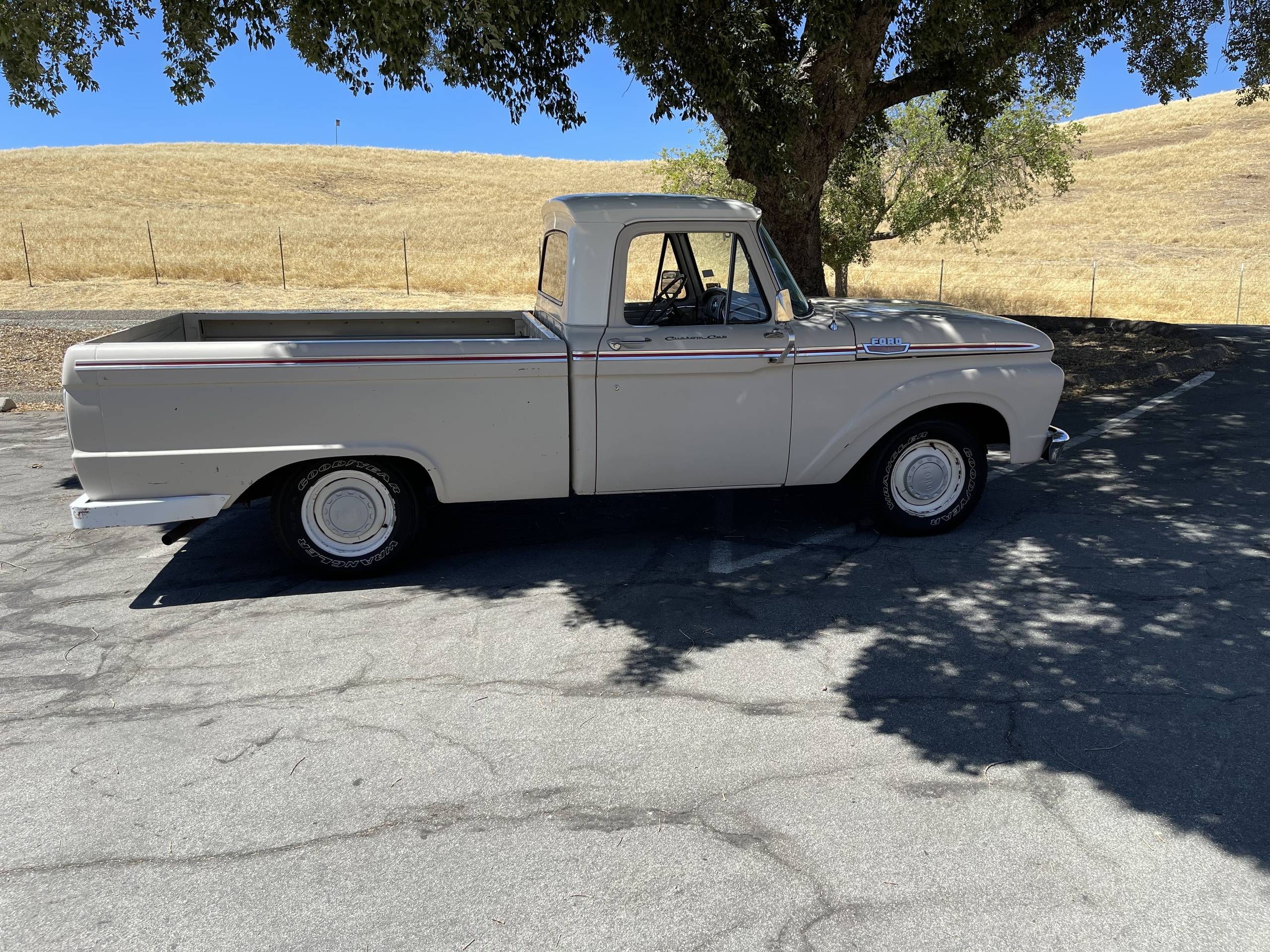 1964 Ford F100 4
