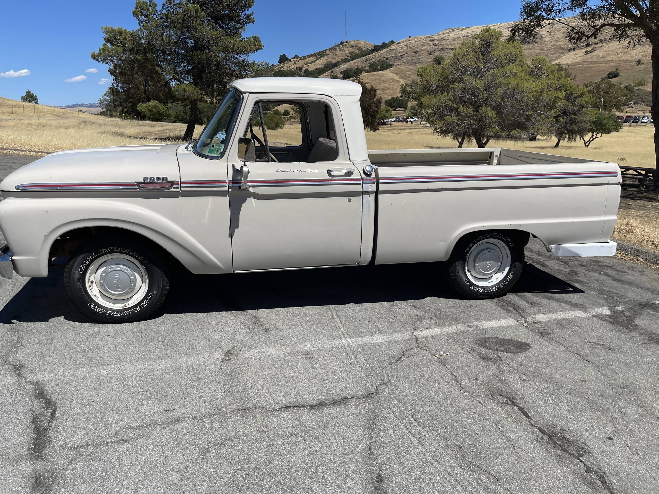 1964 Ford F100 13