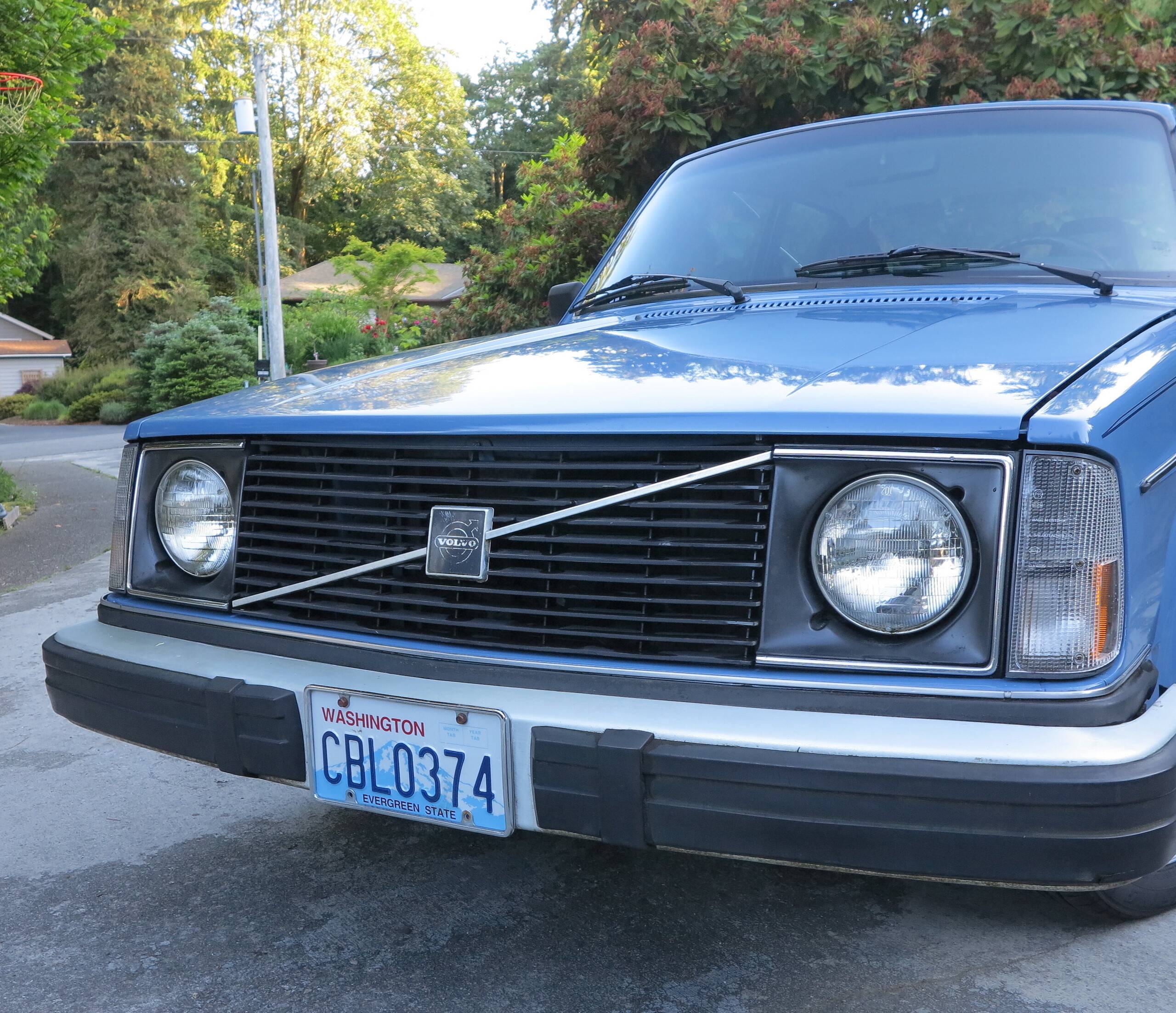 1980 Volvo 242 16