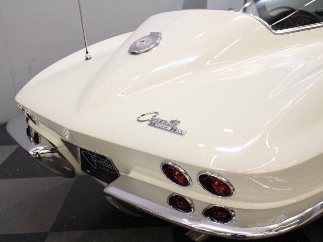 1964 Chevrolet Corvette 28
