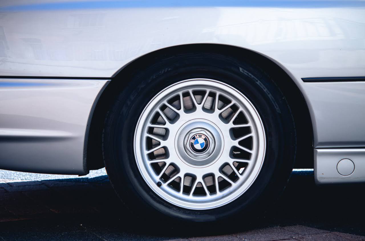 1992 BMW 850i 16