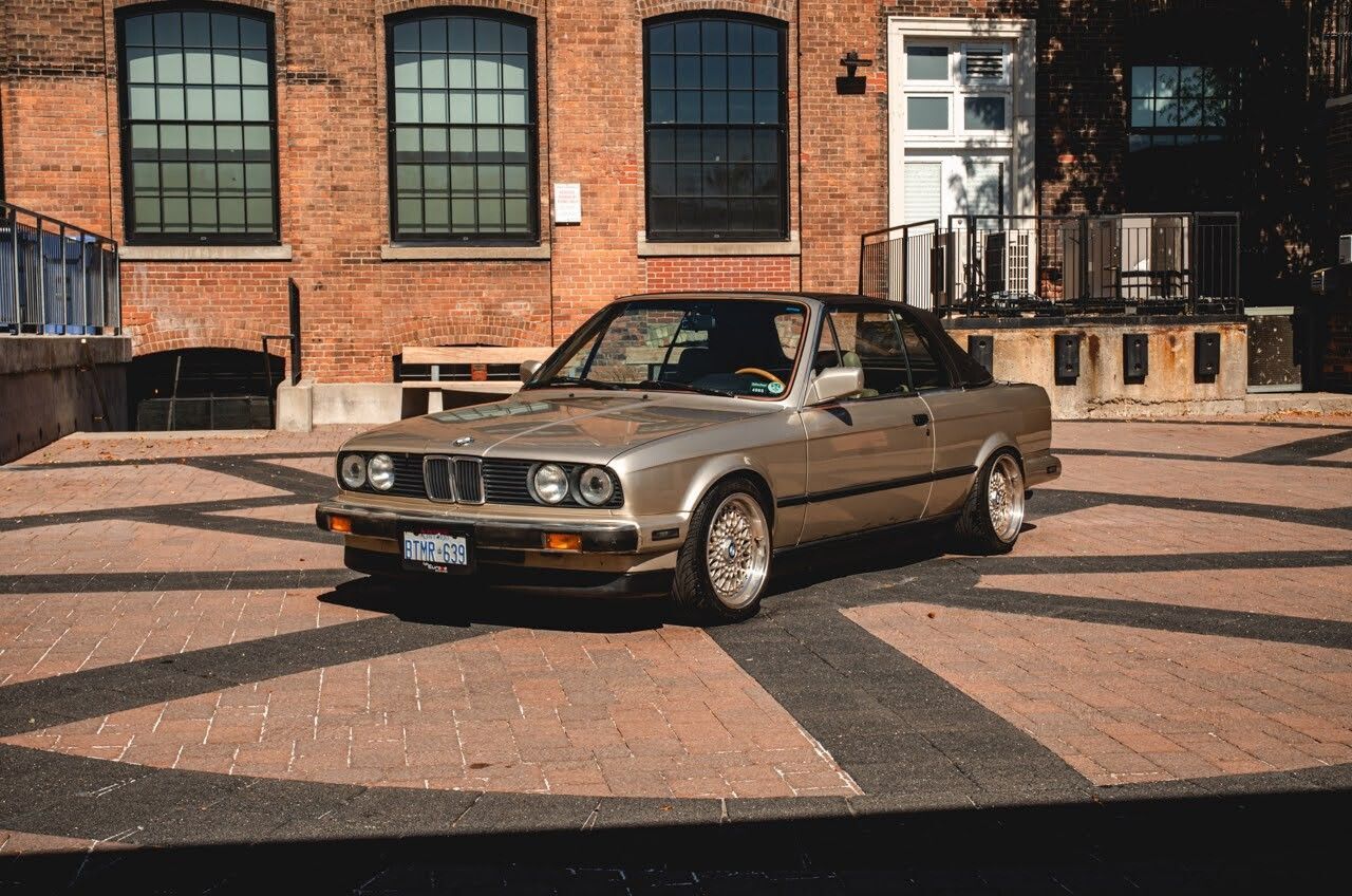 1988 BMW 3 Series 17