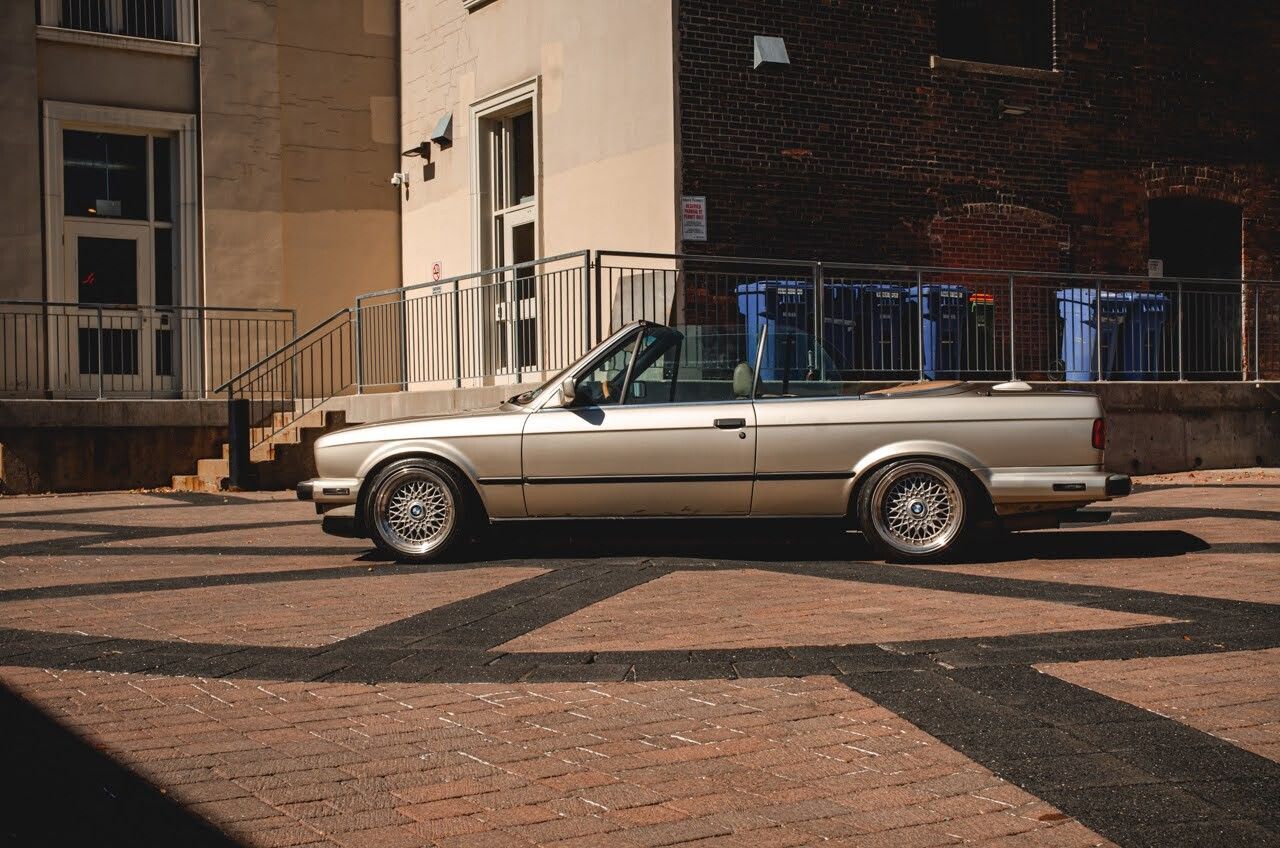 1988 BMW 3 Series 3