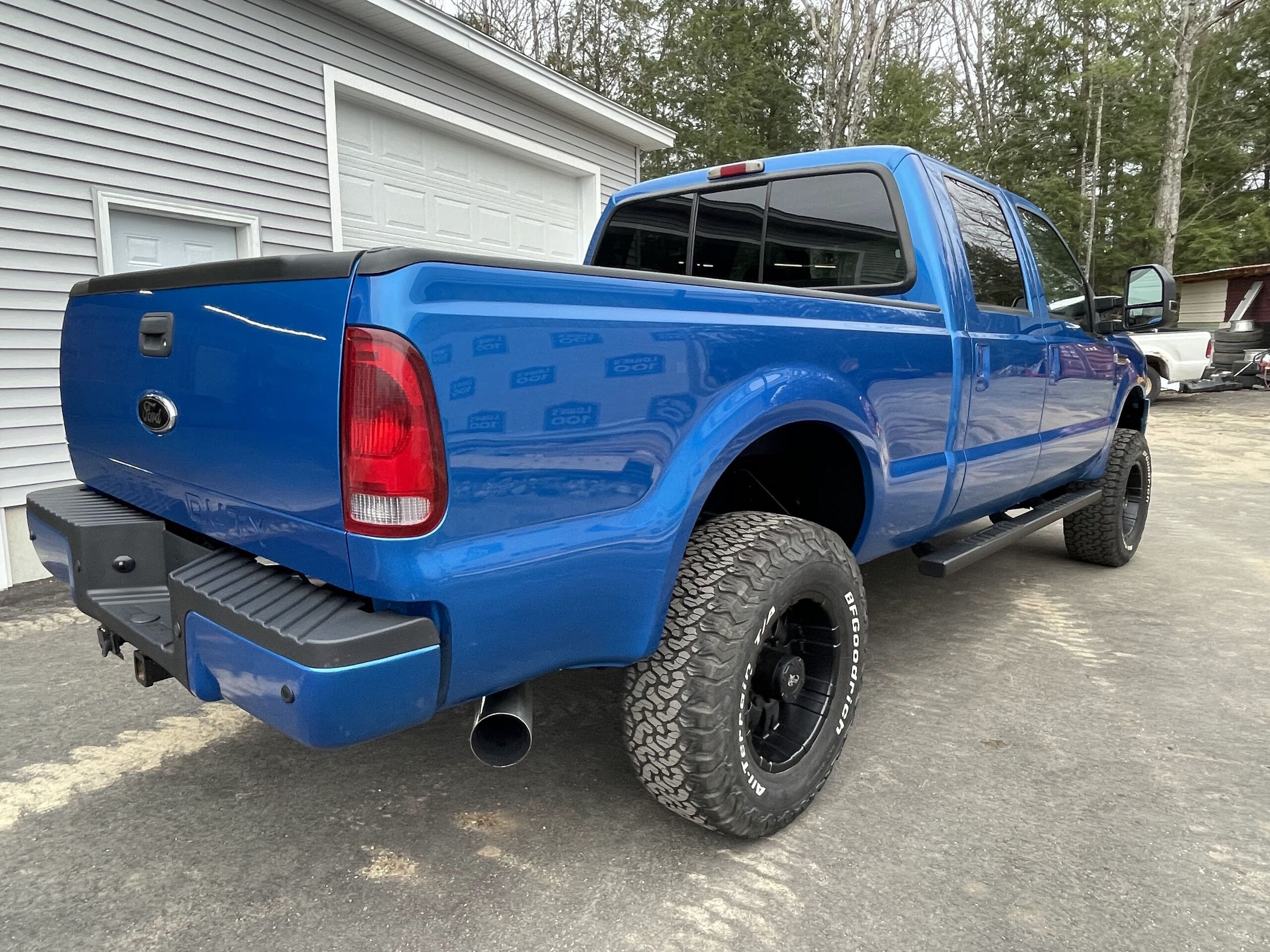 2003 Ford F350 67