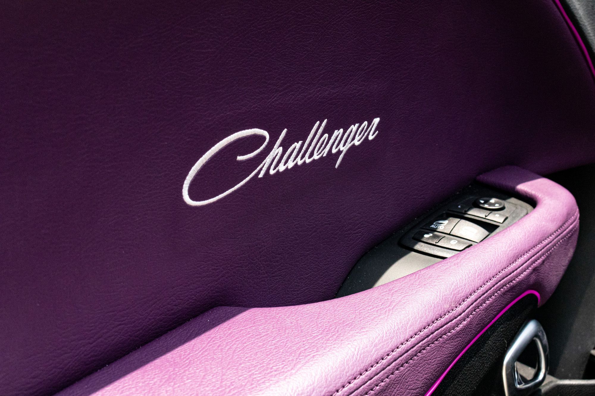 2020 Dodge Challenger 36
