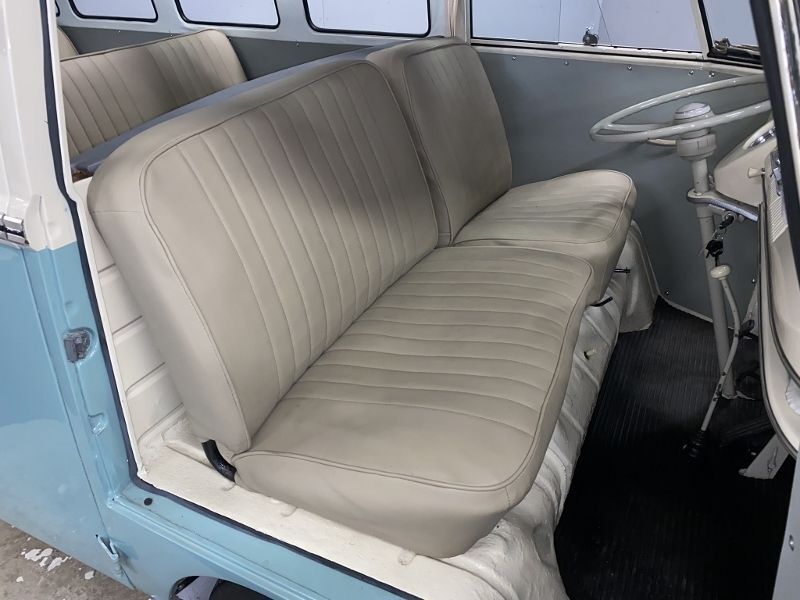 1973 Volkswagen Bus 81