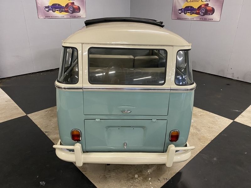 1973 Volkswagen Bus 90