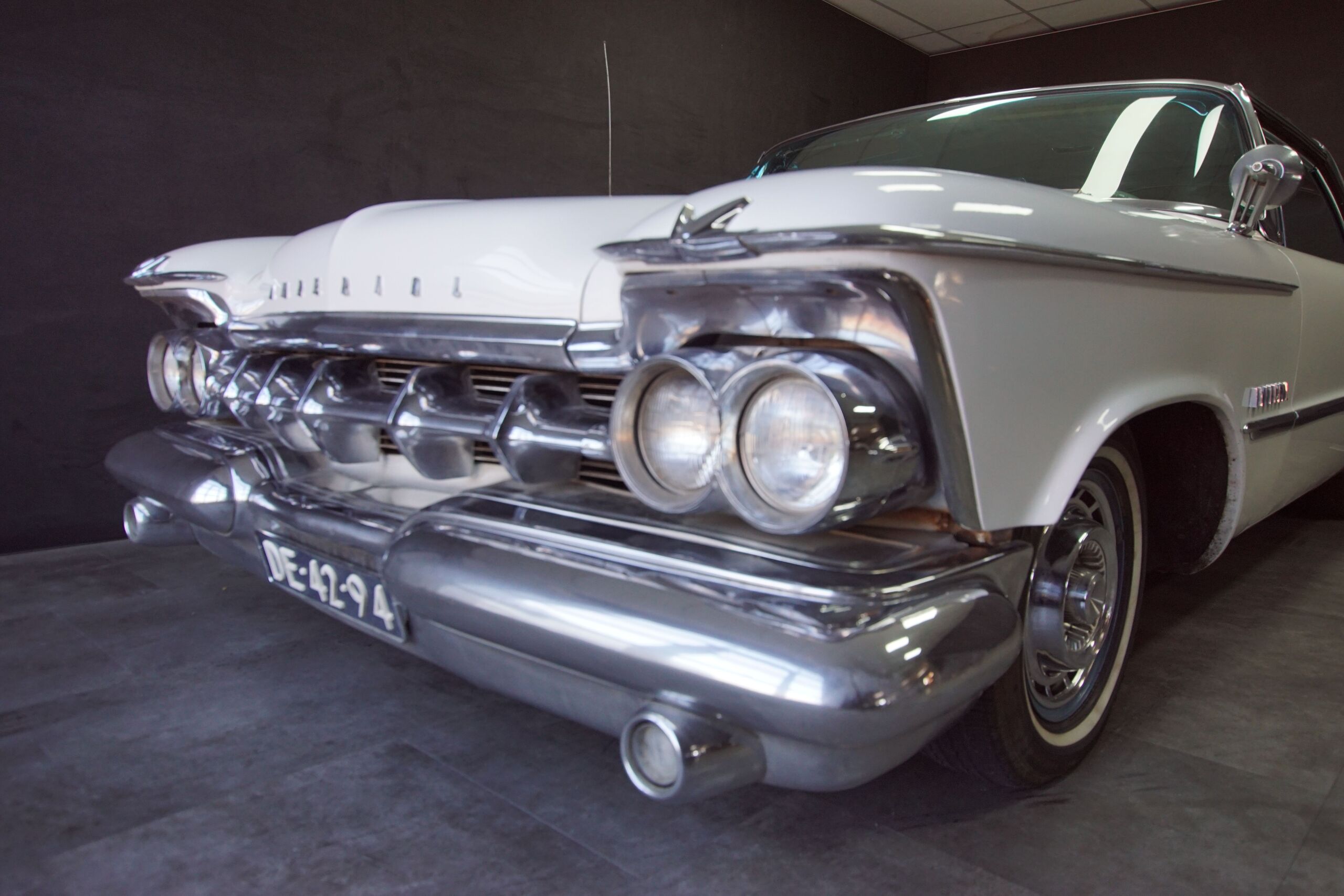1959 Chrysler Imperial 11