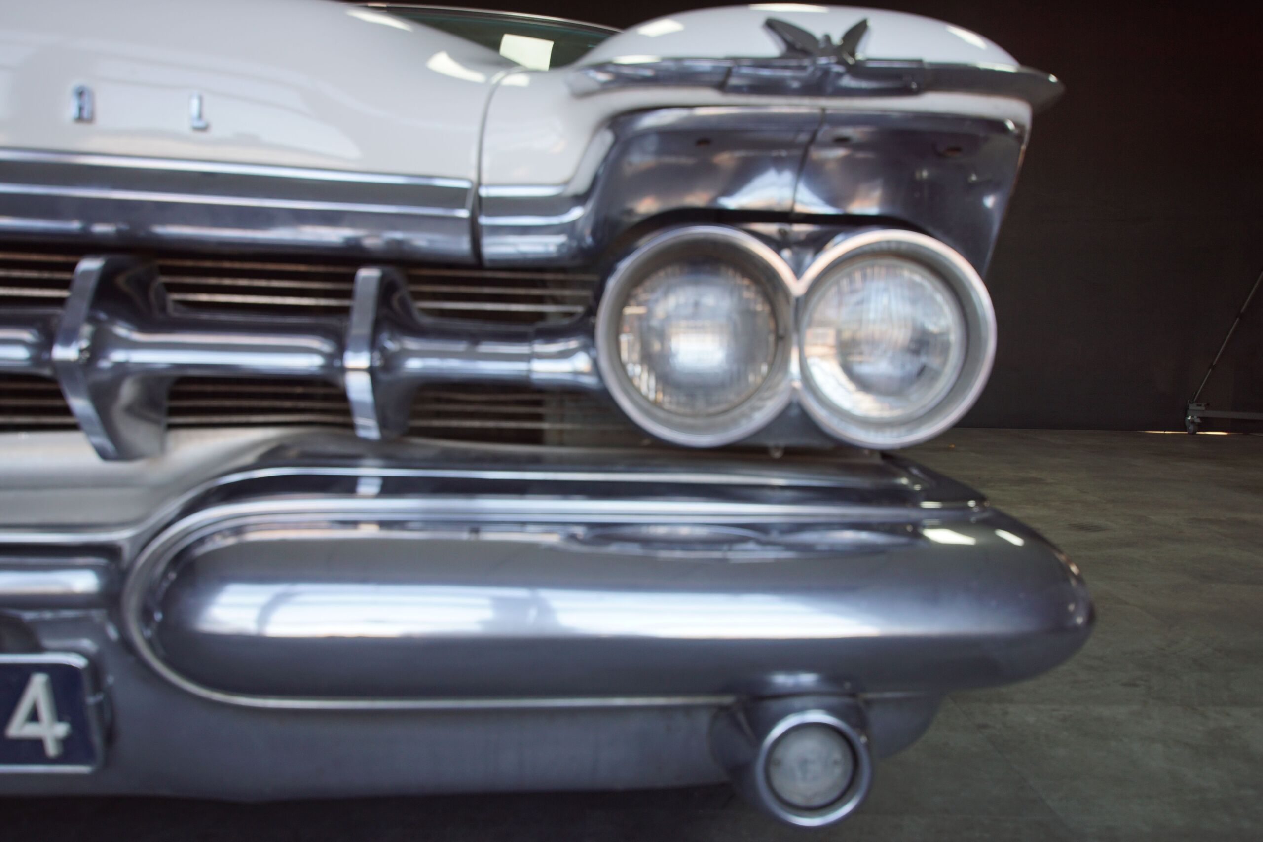 1959 Chrysler Imperial 12