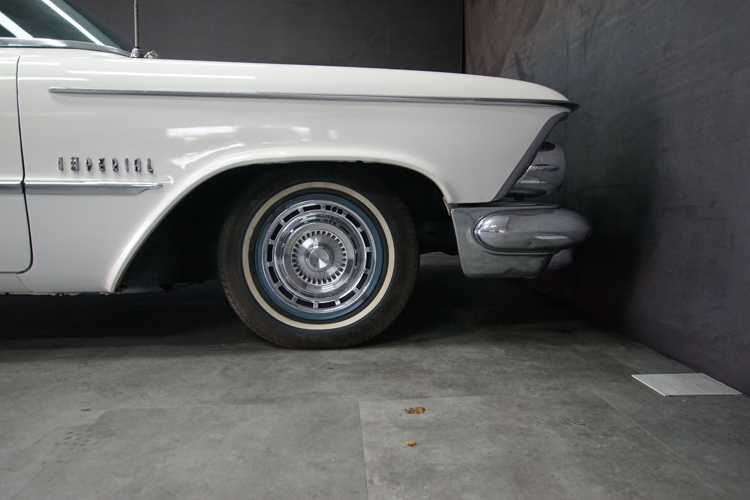 1959 Chrysler Imperial 24