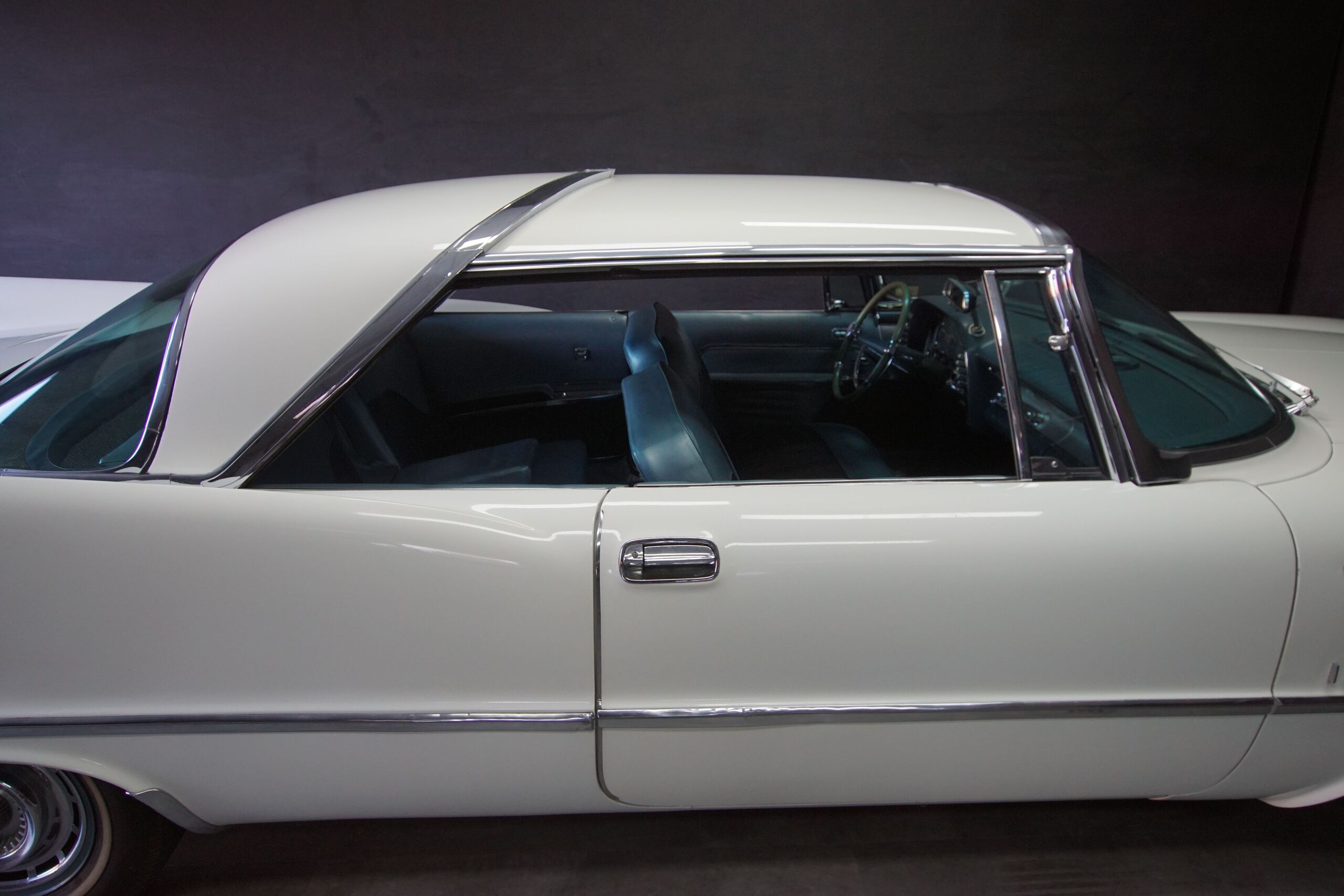 1959 Chrysler Imperial 26