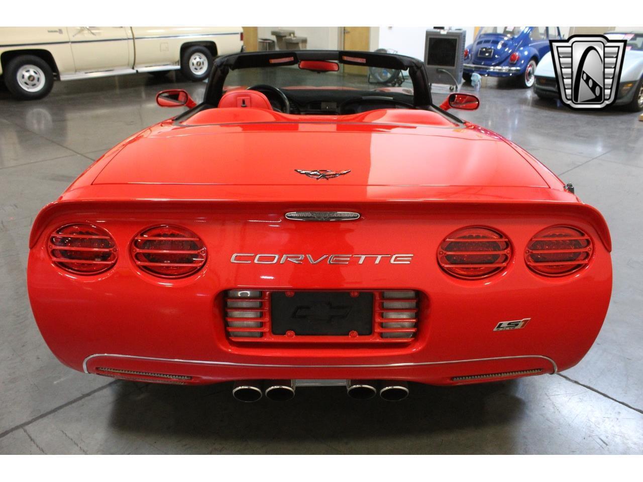 2000 Chevrolet  Corvette 32