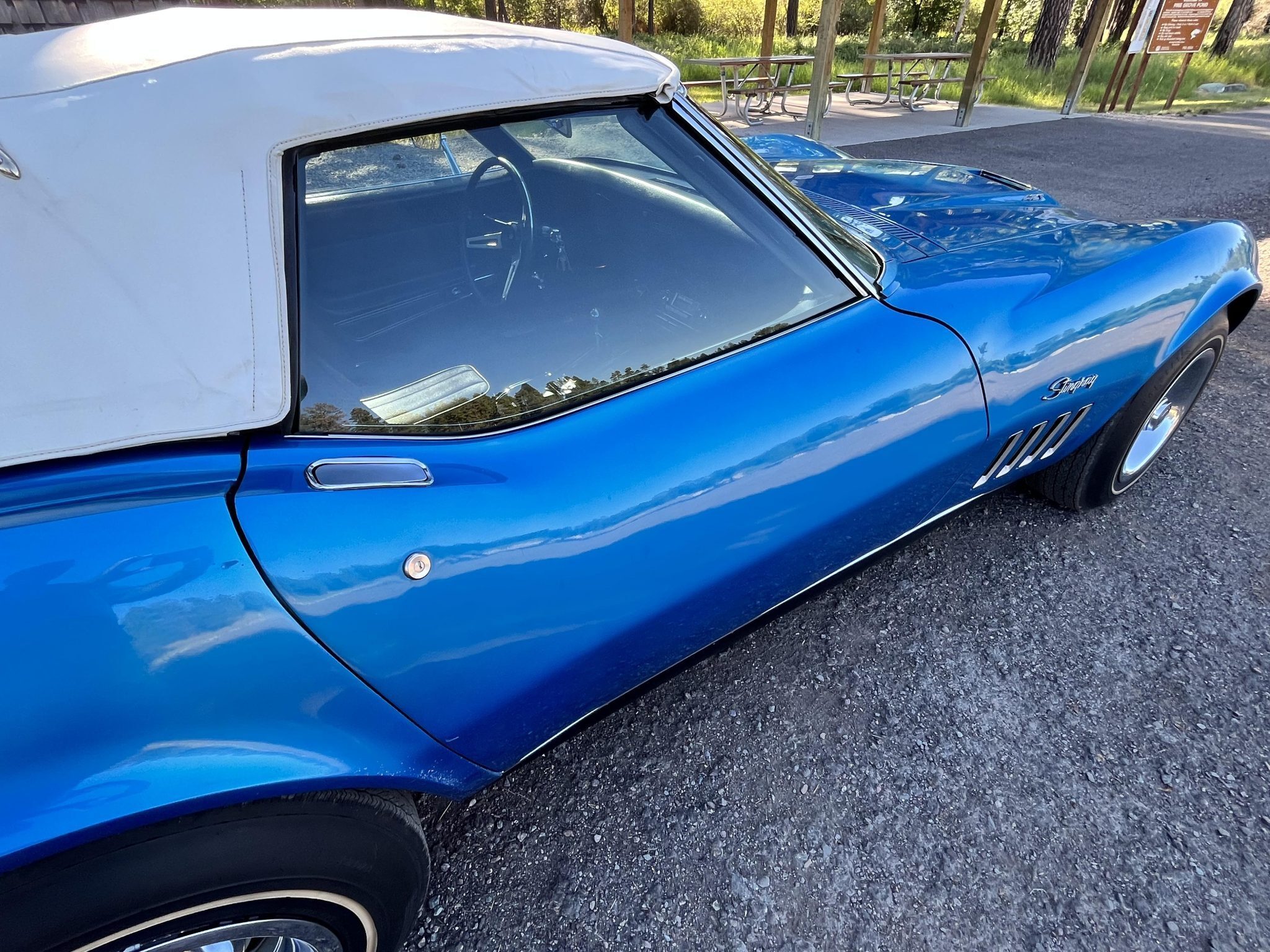 1969 Chevrolet Corvette 40