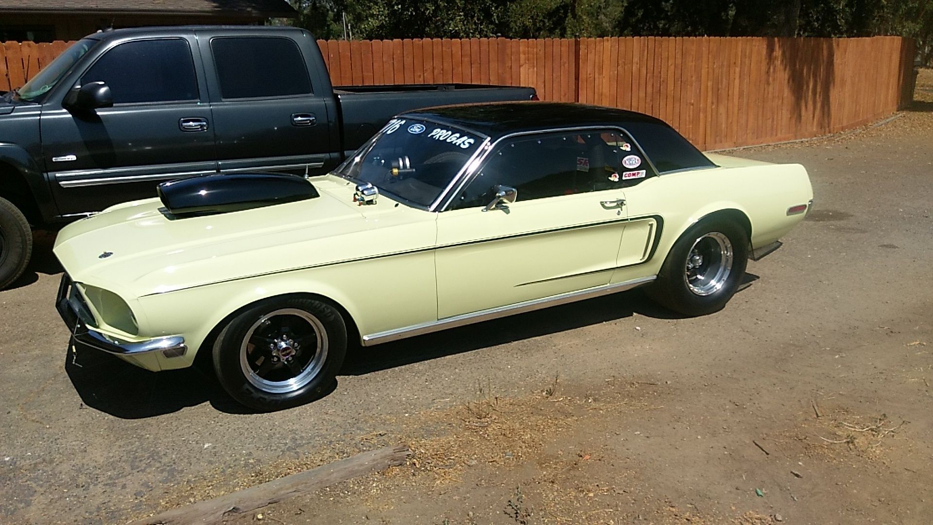 1968 Ford Mustang Dragrace Car 1