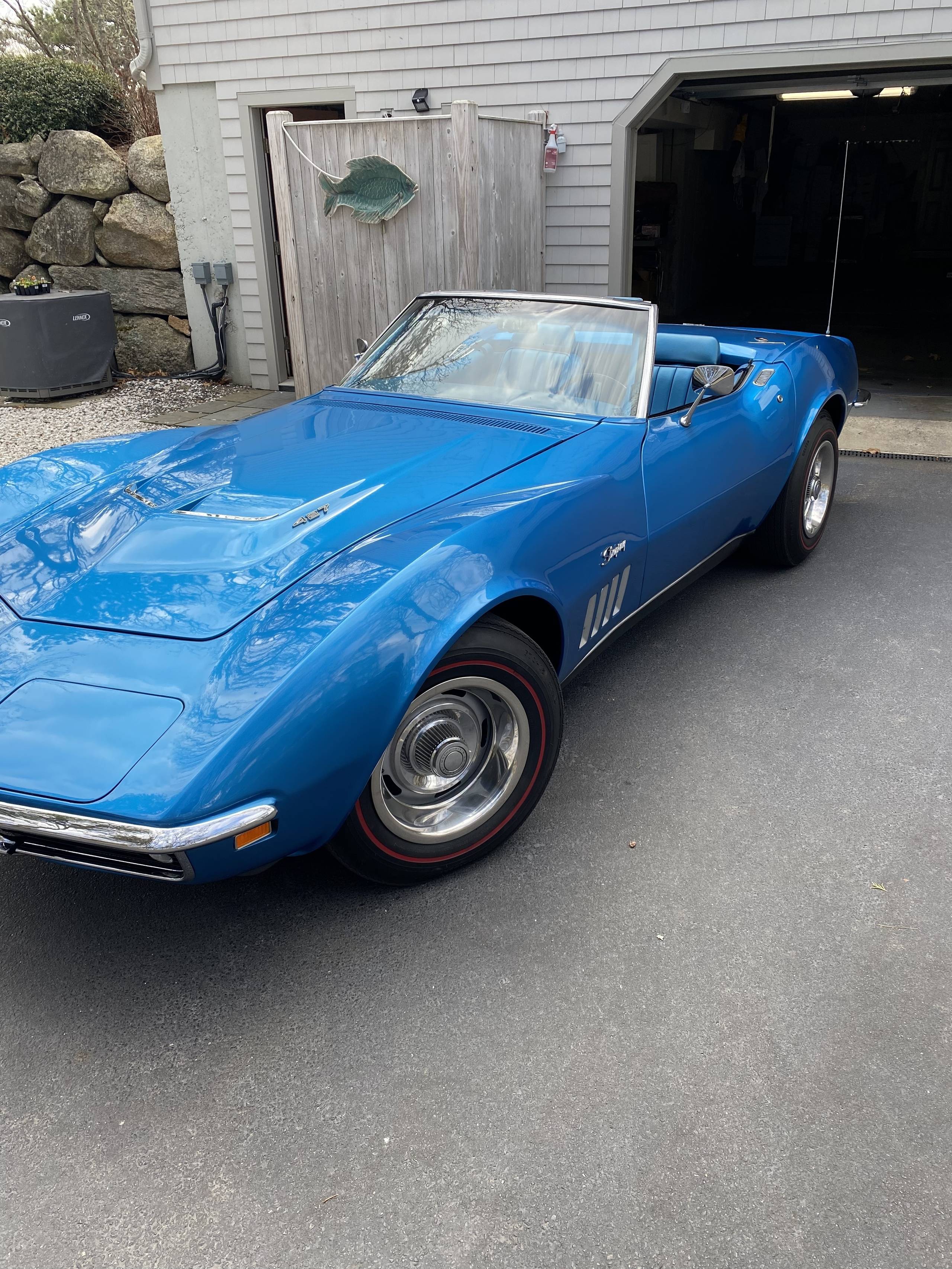 1969 Chevrolet Corvette 9