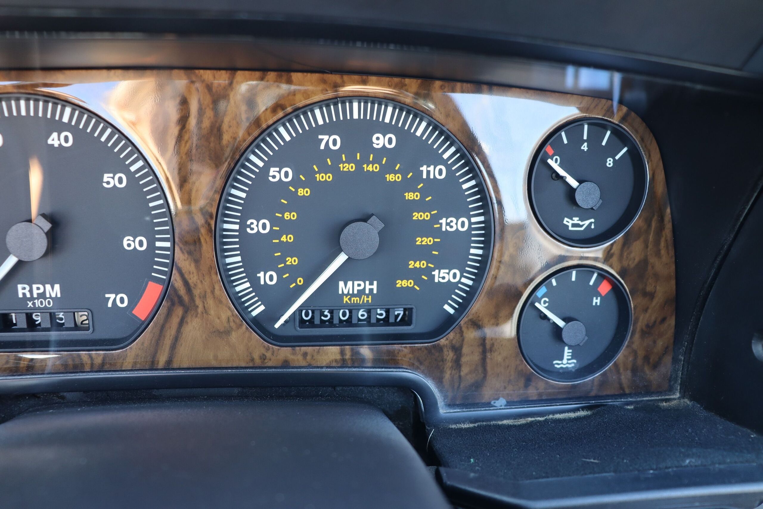 1992 Jaguar XJS 68