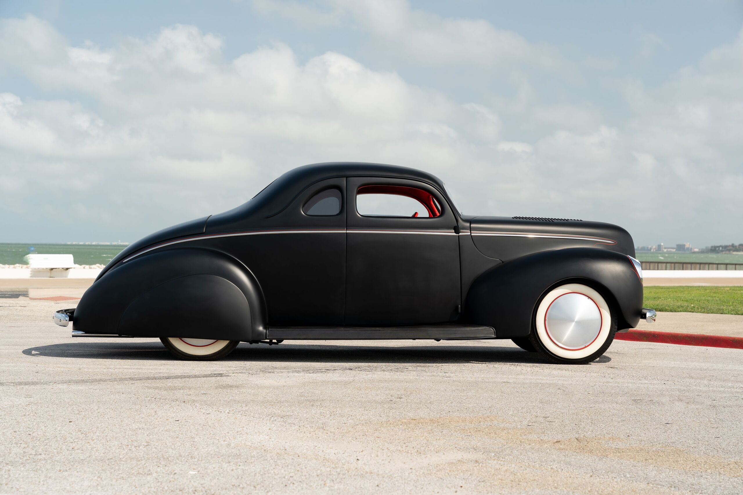 1939 Ford Club Coupe 9