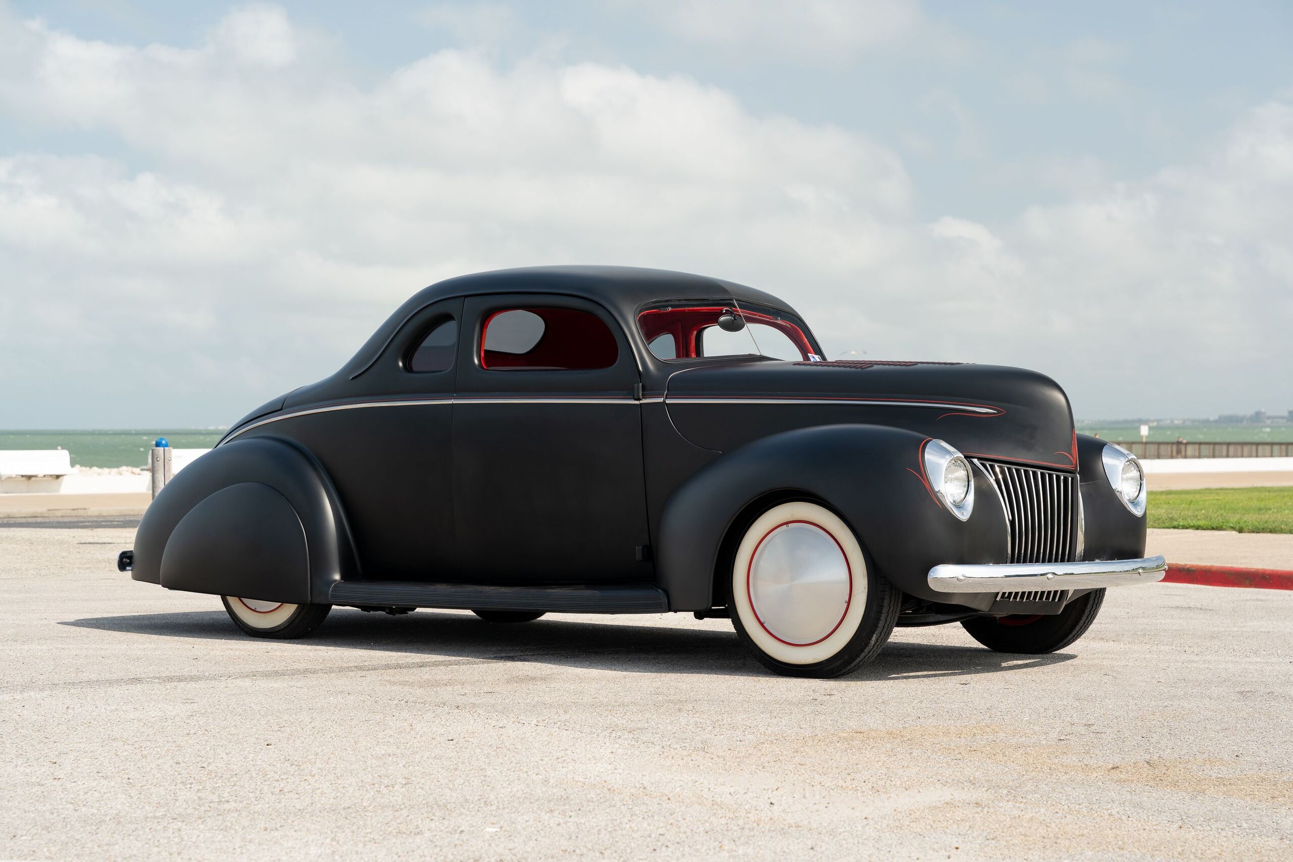 1939 Ford Club Coupe 10