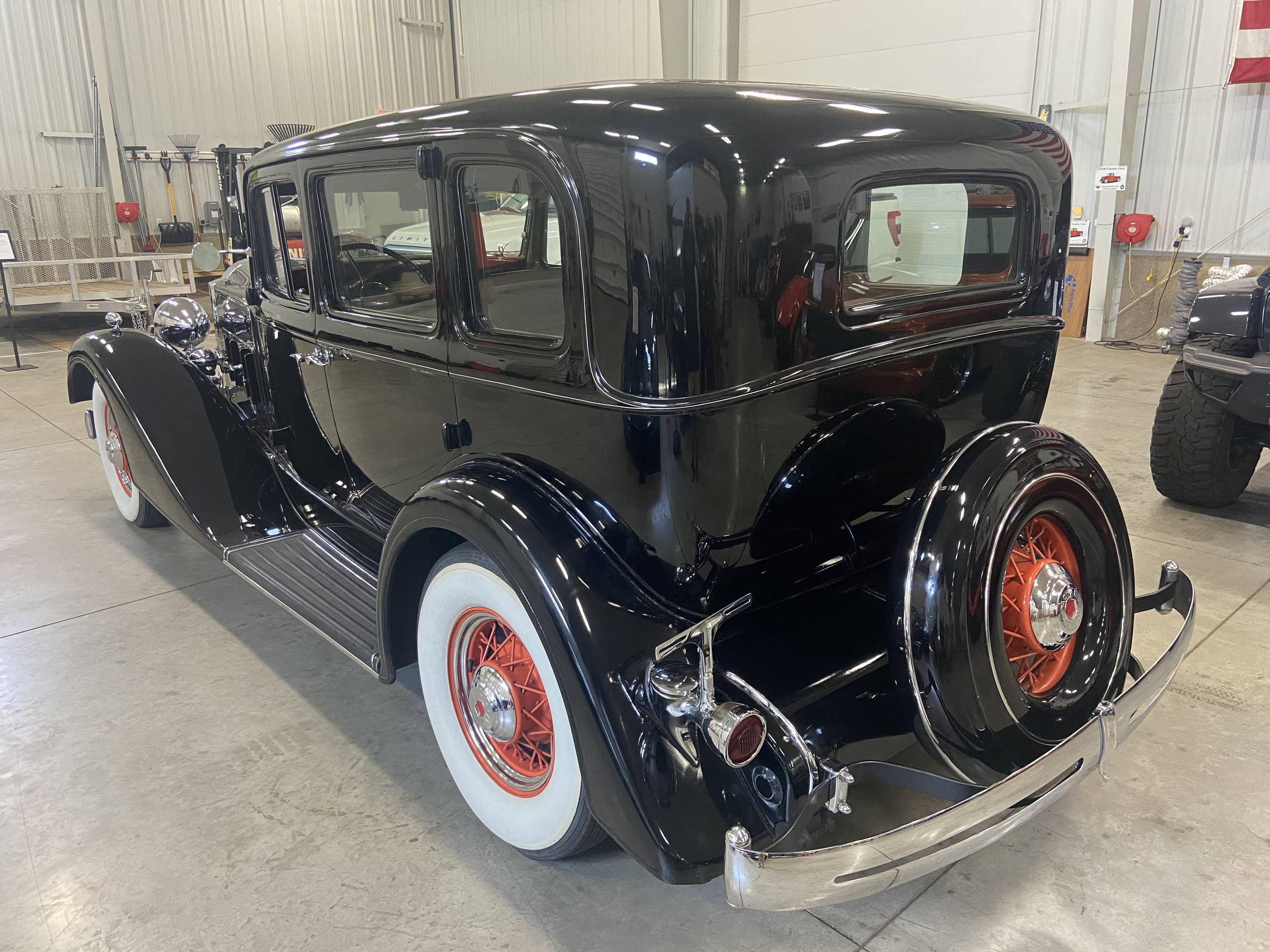 1934 Packard Model 1100 16