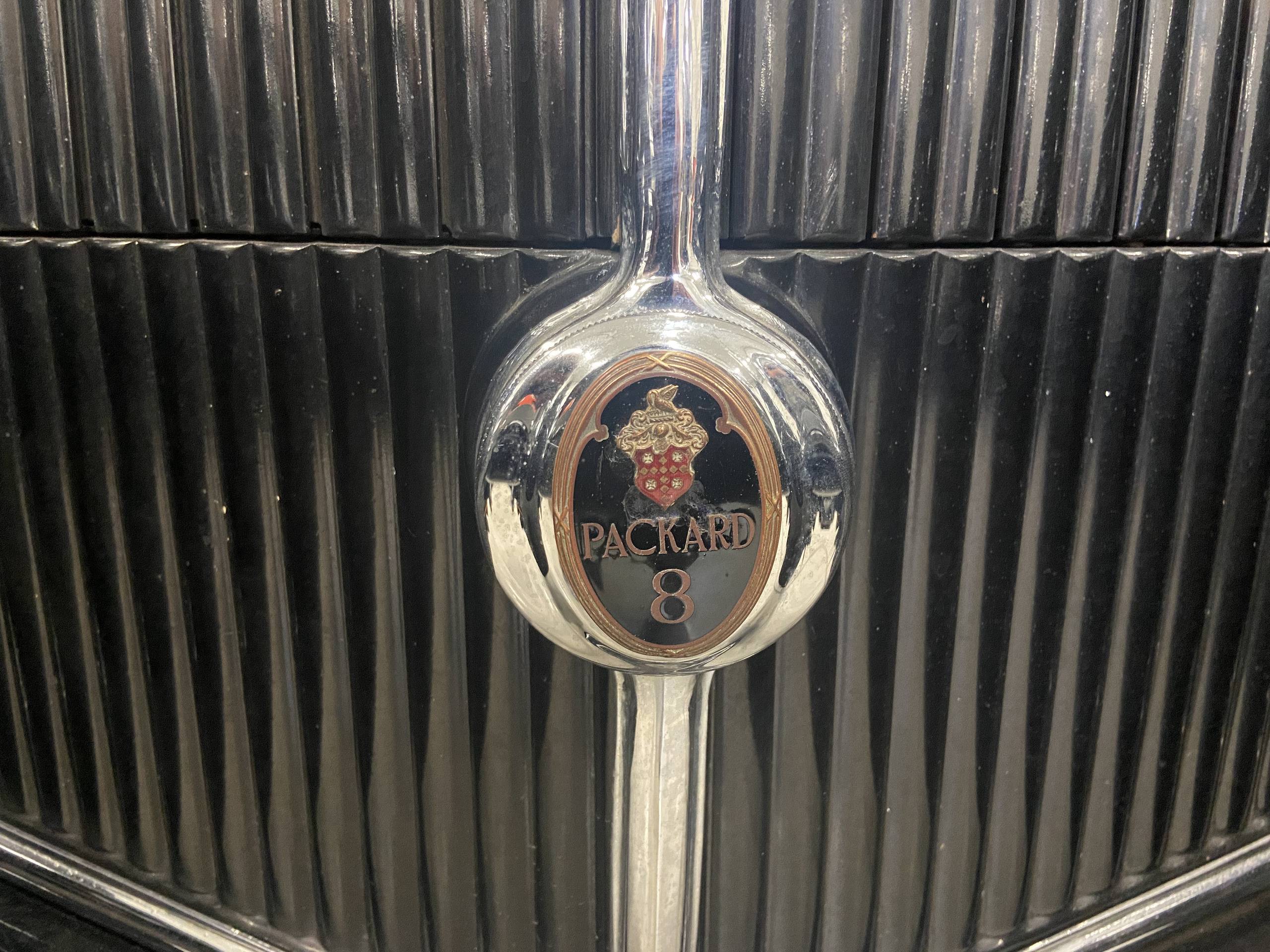 1934 Packard Model 1100 86