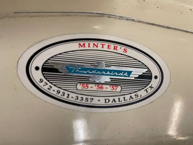 1956 Ford Thunderbird 28