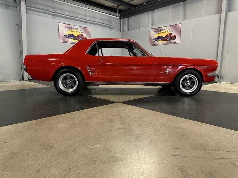 1966 Ford Mustang 73