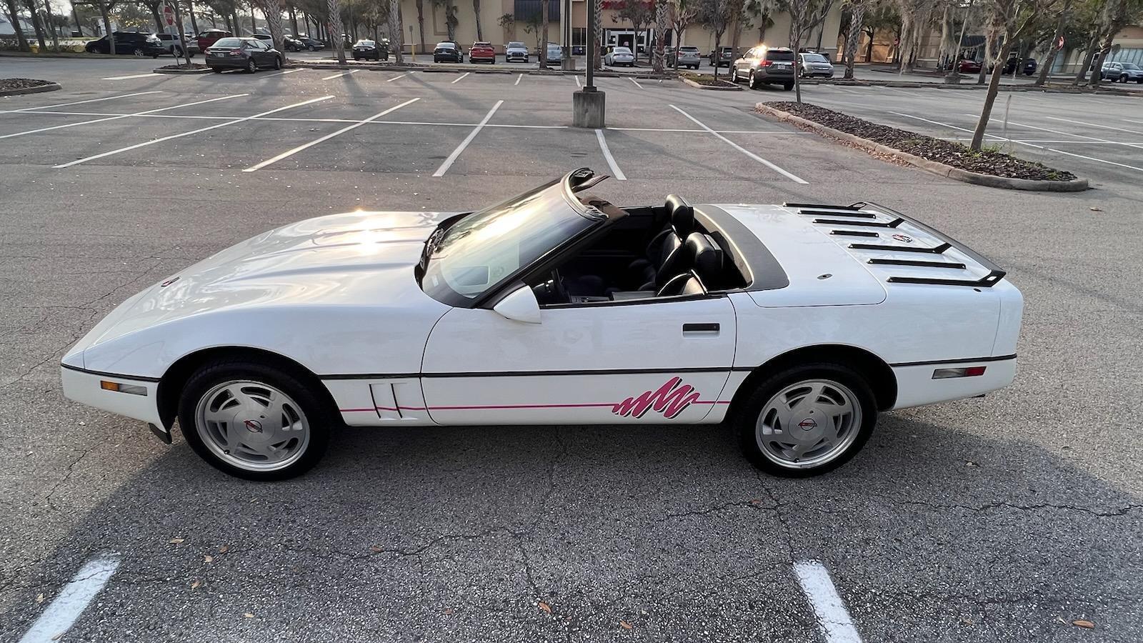 1989 Chevrolet Corvette 56