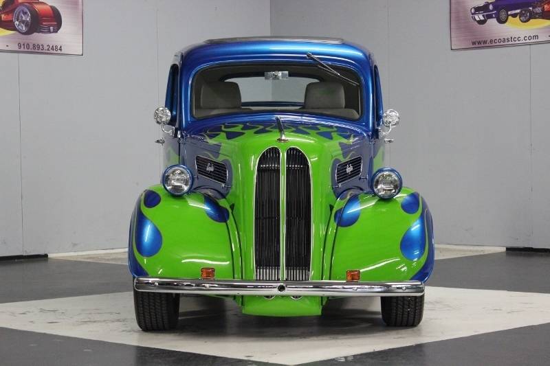 1948 Ford Anglia 33