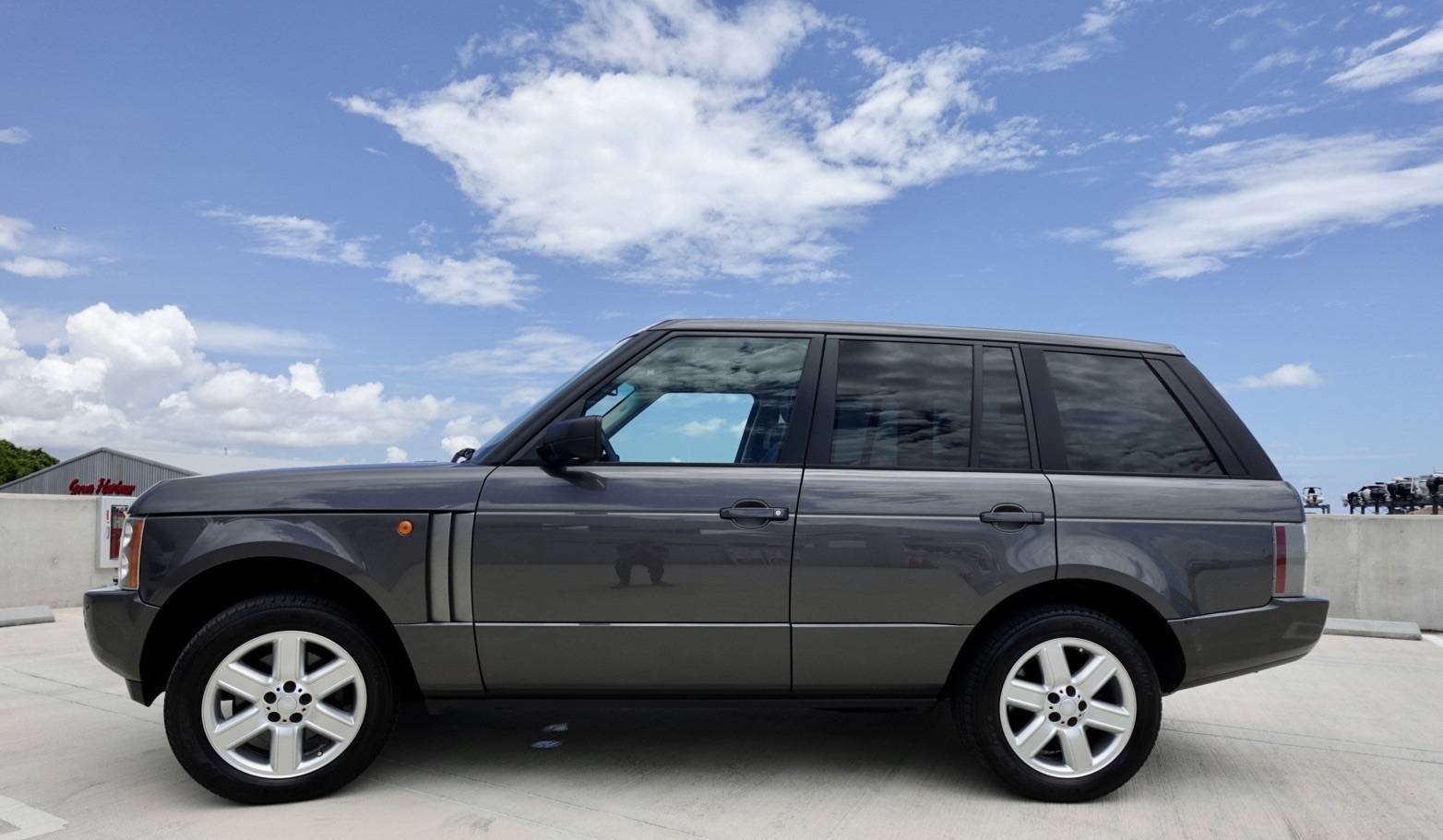 2005 Land Rover L322 1