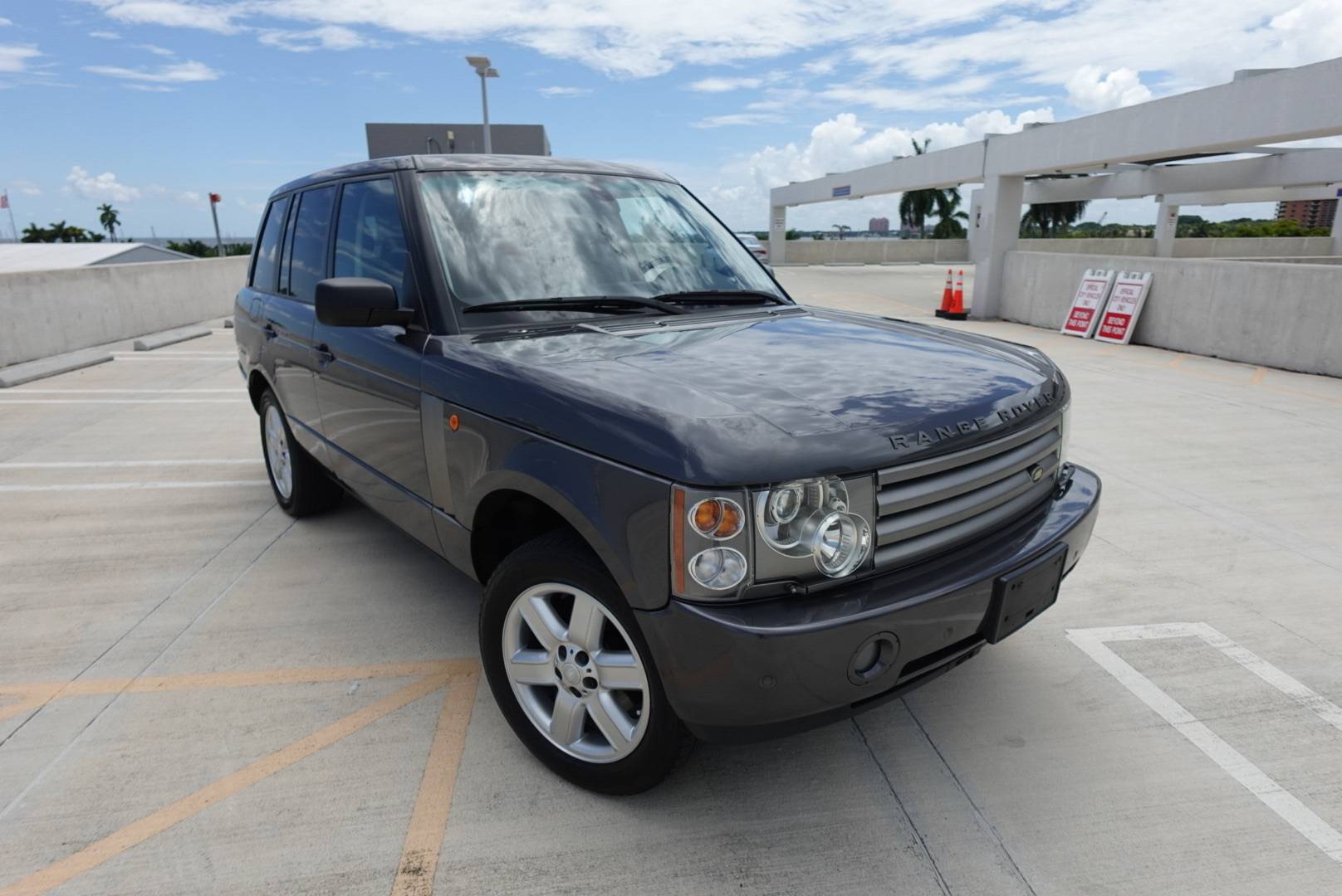 2005 Land Rover L322 36